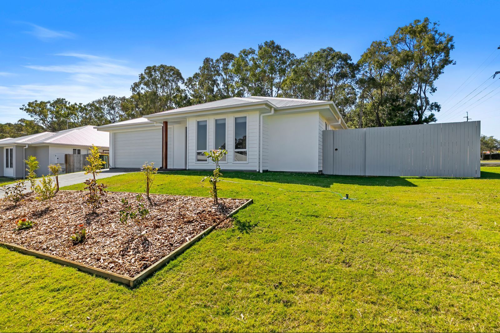 3 SDA + OOA available in Torquay — Home image 7