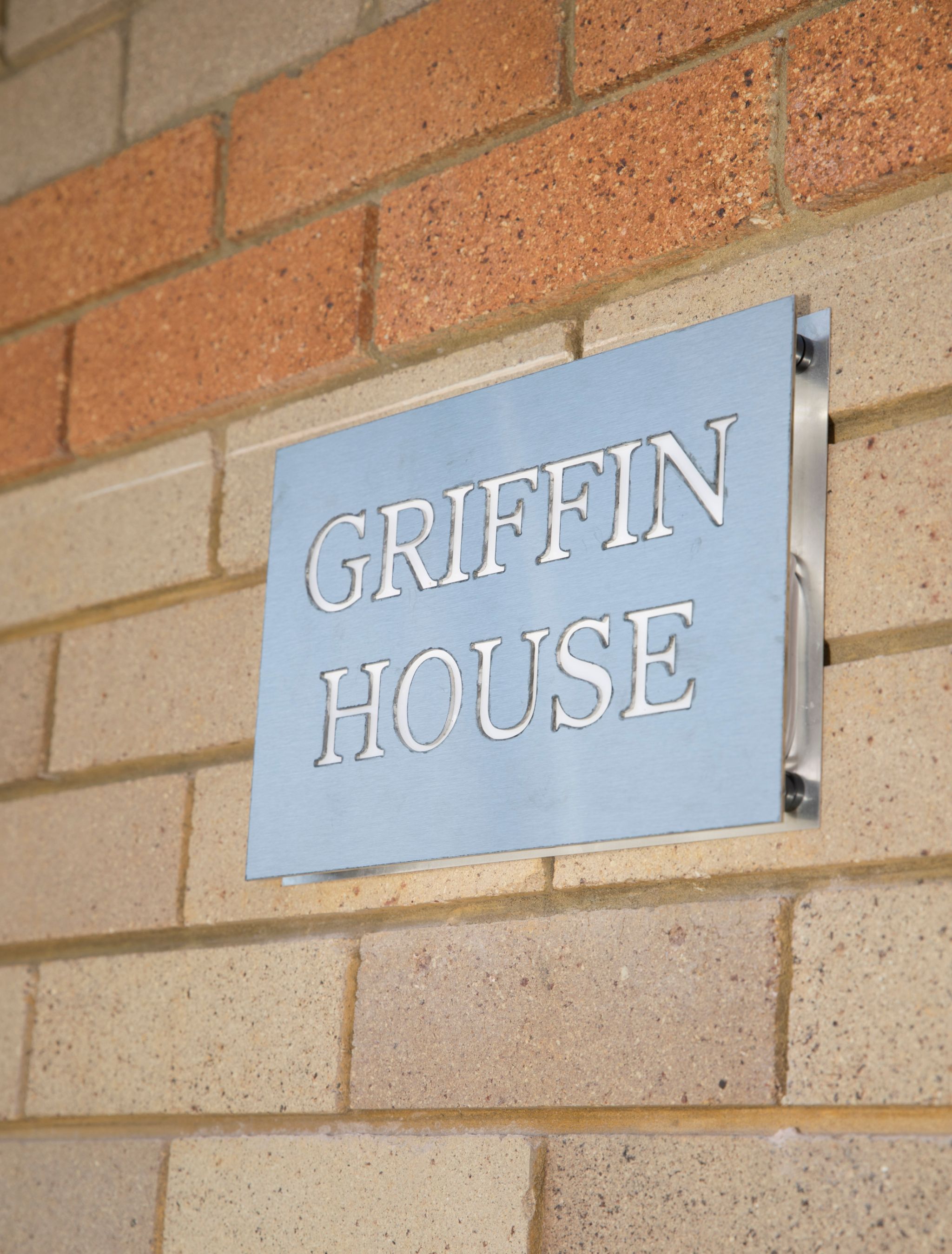 Griffin House — Home image 8