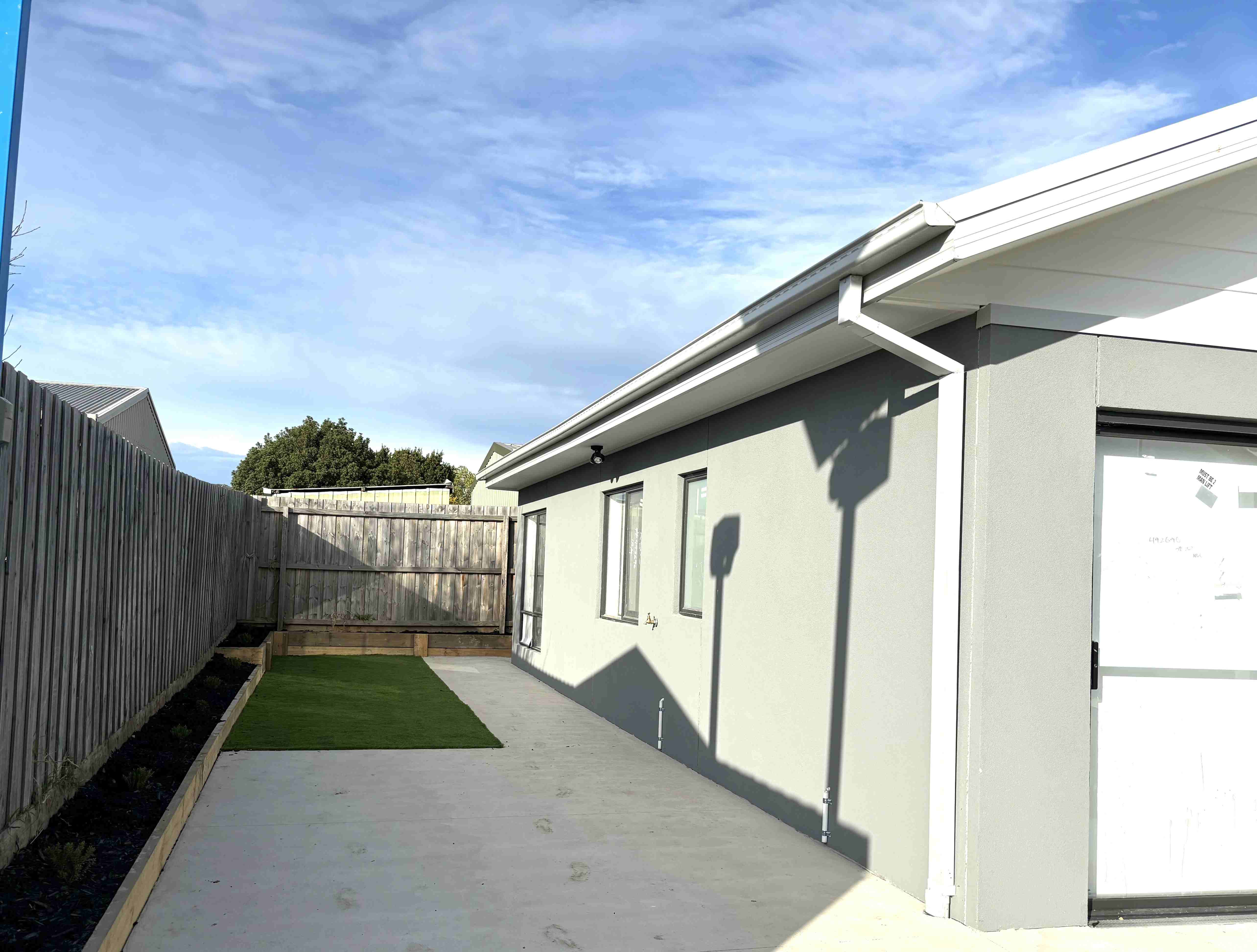 Available now - Looking for housemate 2 person IL/Robust house — Home image 7