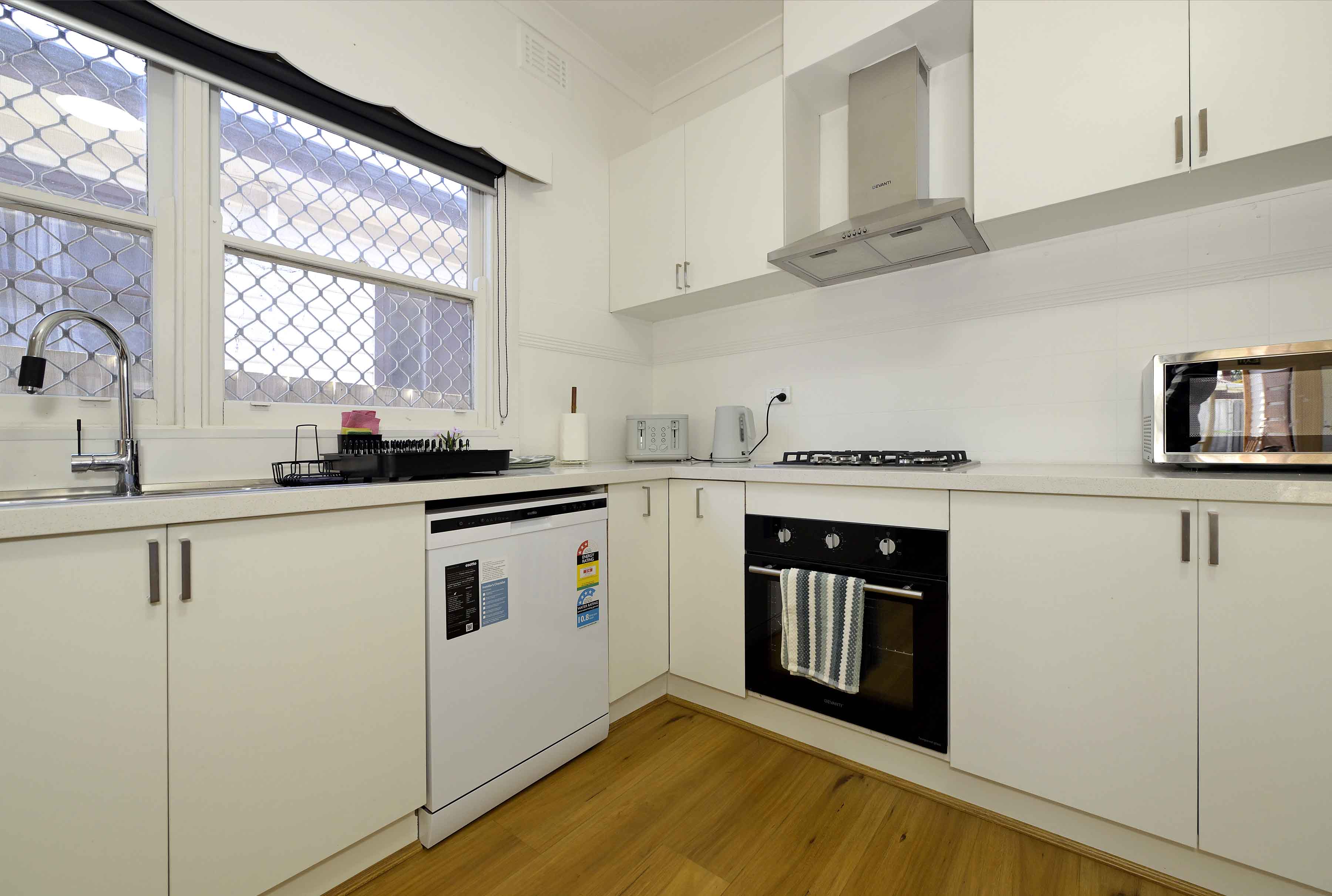 Modern Comfort, Prime Location! — Home image 2