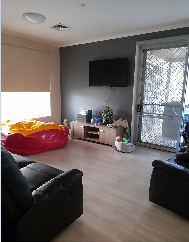 One vacancy is available in a robust design duplex property in Warragul — Home image 6