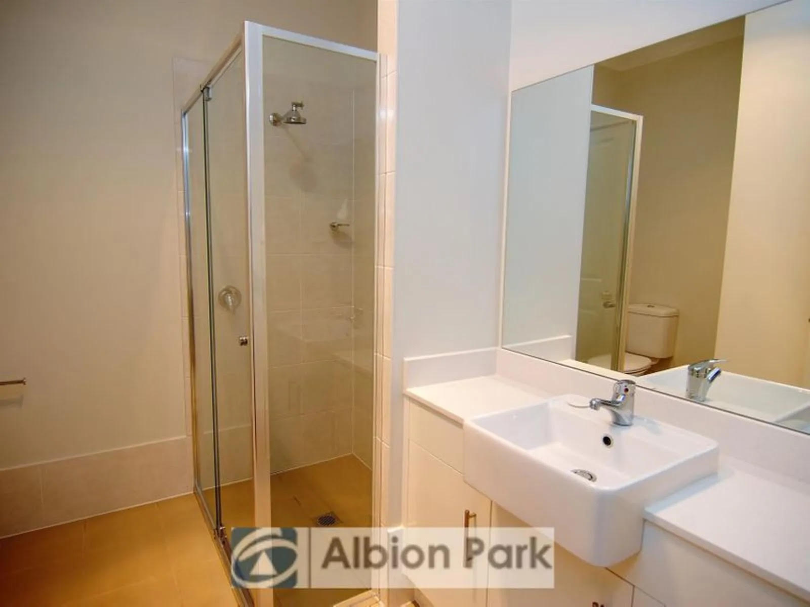 Premium SIL Vacancy – Modern, Fully Accessible Home in Calderwood Estate — Home image 4