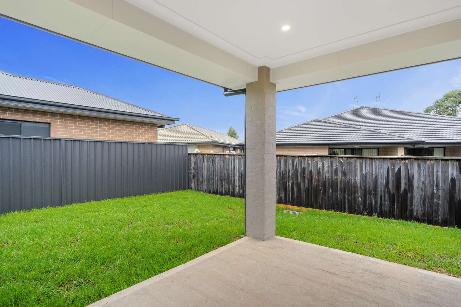 The Riverbend - Aberglaslyn SDA Villa — Home image 4