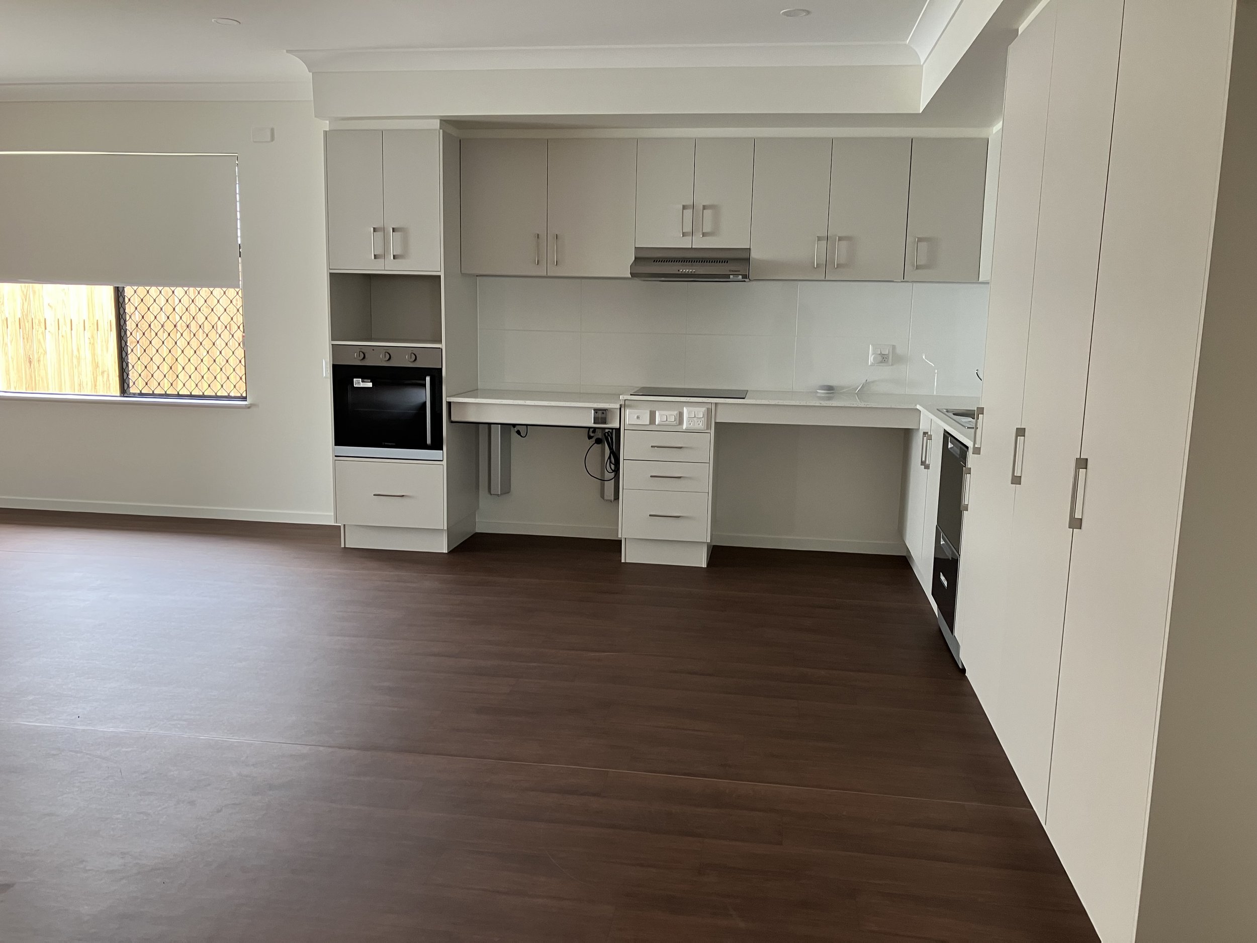 The Burlings, Greater Ascot Shaw | SDA in a Vibrant Community Like No Other — Home image 2