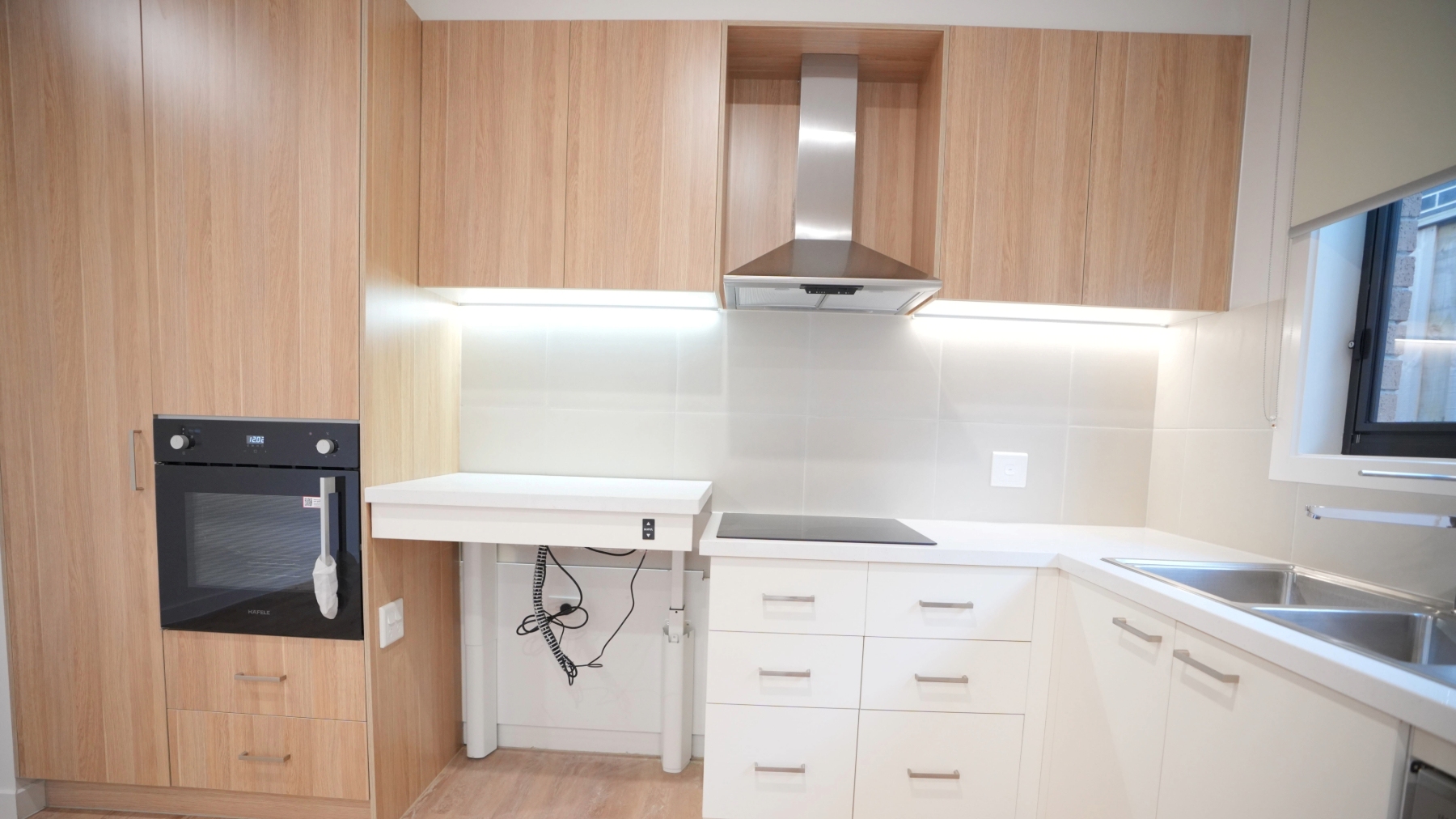 SDA HPS 2 Bedroom House plus OOA Clyde North, Vic  192 — Home image 4