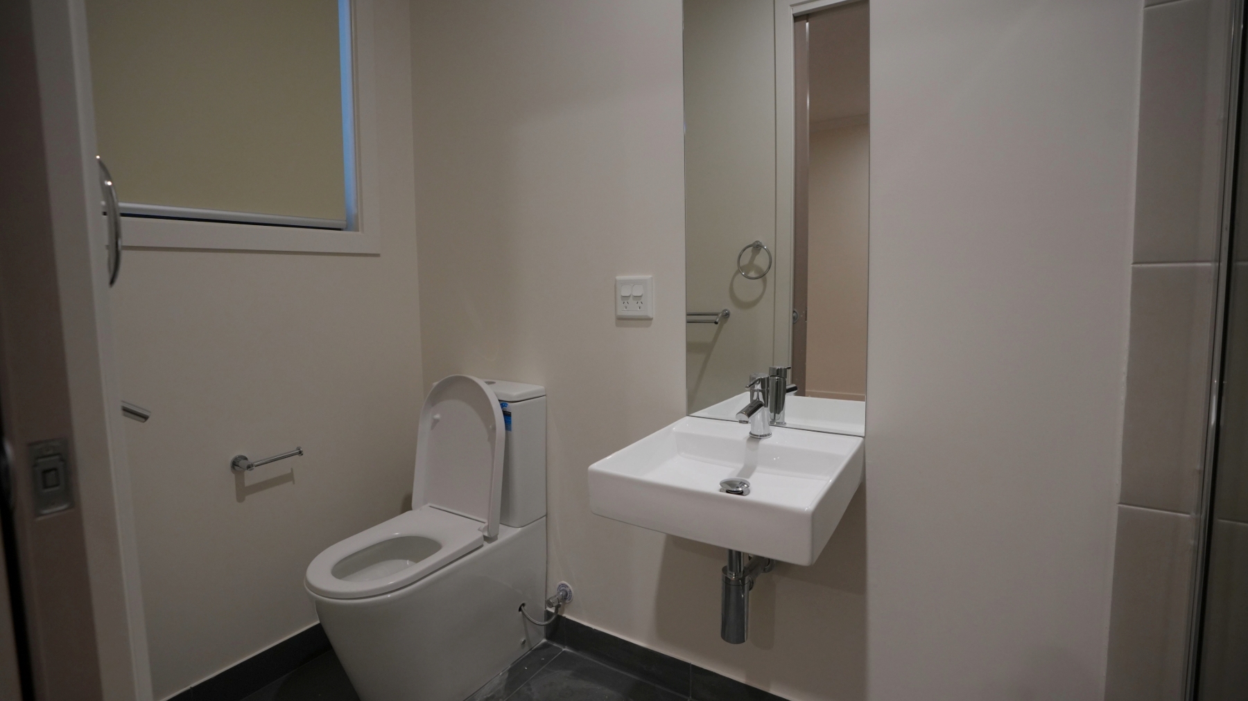 SDA HPS 2 Bedroom House plus OOA Clyde North, Vic  192 — Home image 8