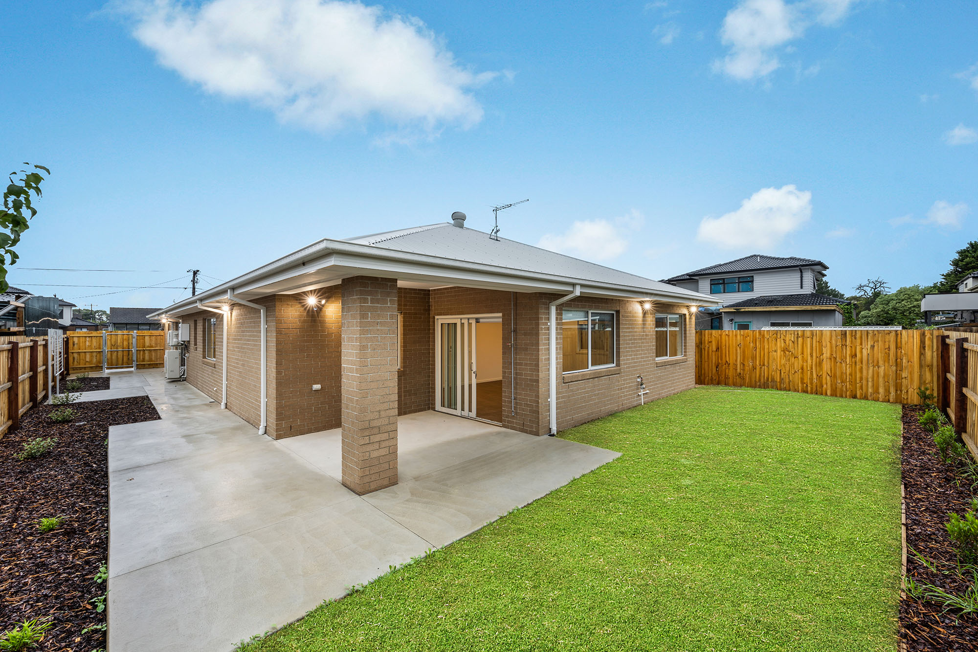 Modern And Brilliant in Doveton — Home image 16