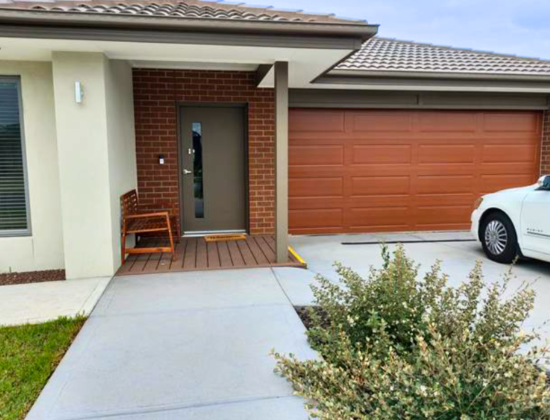 CLIFTON IL (Male Only) - Tarneit, Vic — Home image 3