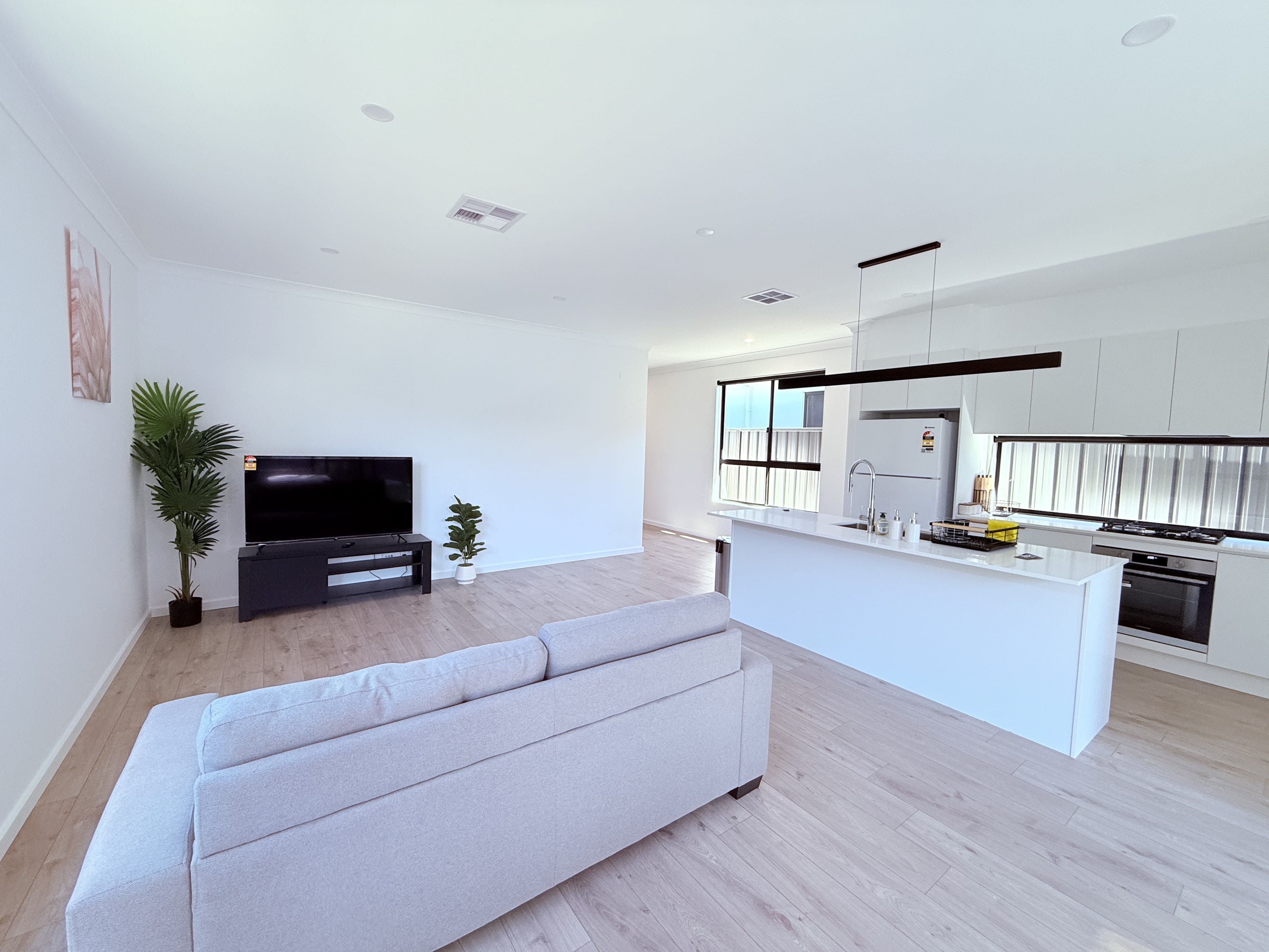 SIL/MTA/ILO 1:2 1:3 Wheelchair accessible House (Non-SDA) — Home image 5
