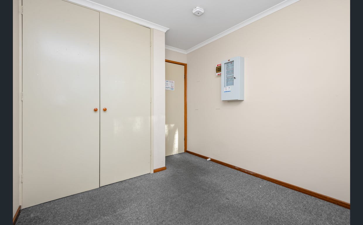 New House in Kangaroo Flat, VIC — Home image 6