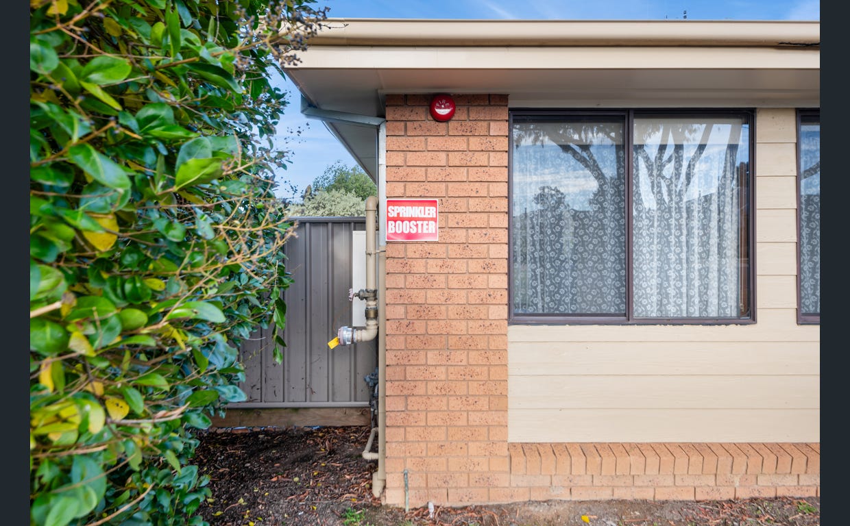 New House in Kangaroo Flat, VIC — Home image 9