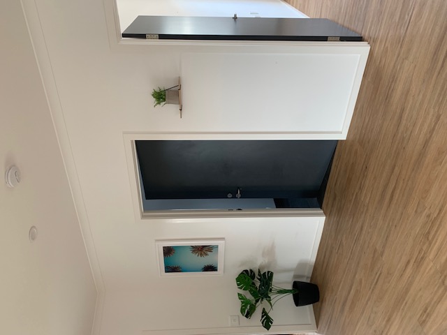 Amazing home with two great housemates, MTA Considered — Home image 8