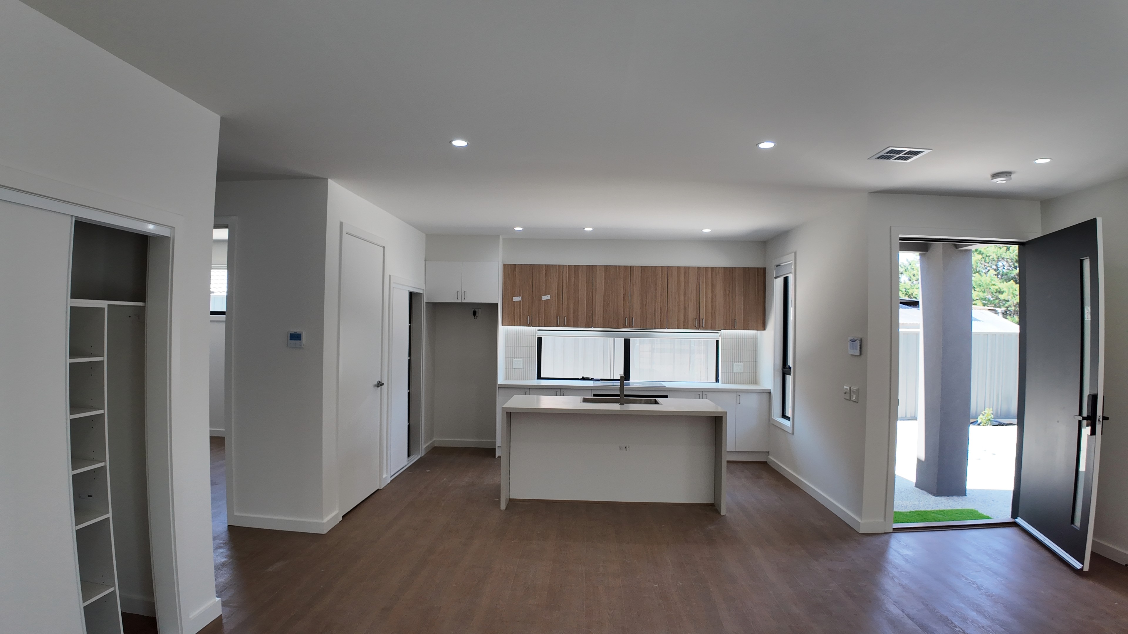 High Demand Single Occupancy ROBUST Units in SUNBURY — Home image 11