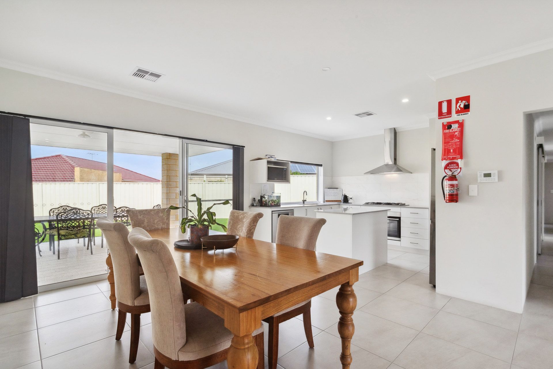 Lovely Shoalwater SIL — Home image 6
