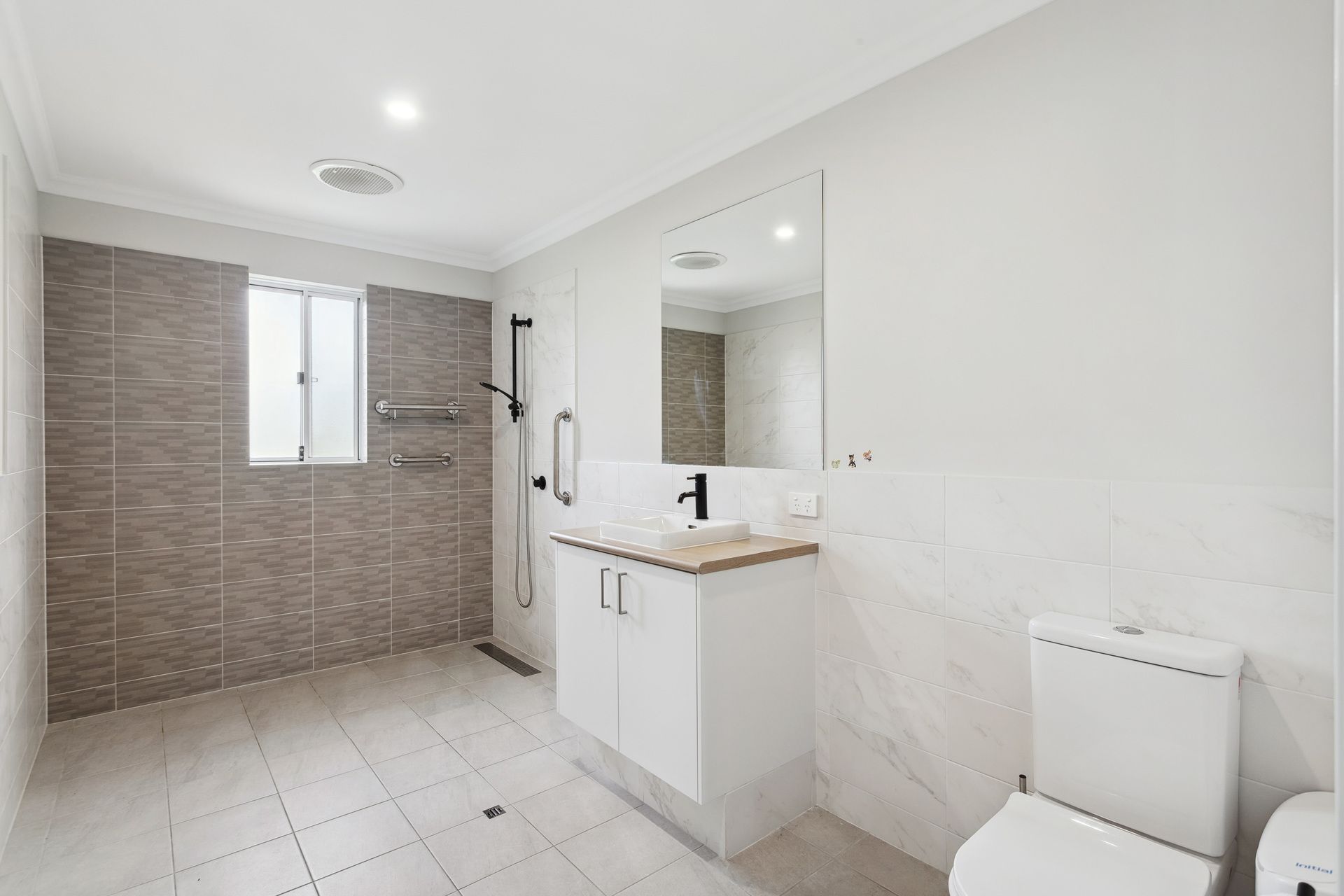 Lovely Shoalwater SIL — Home image 7