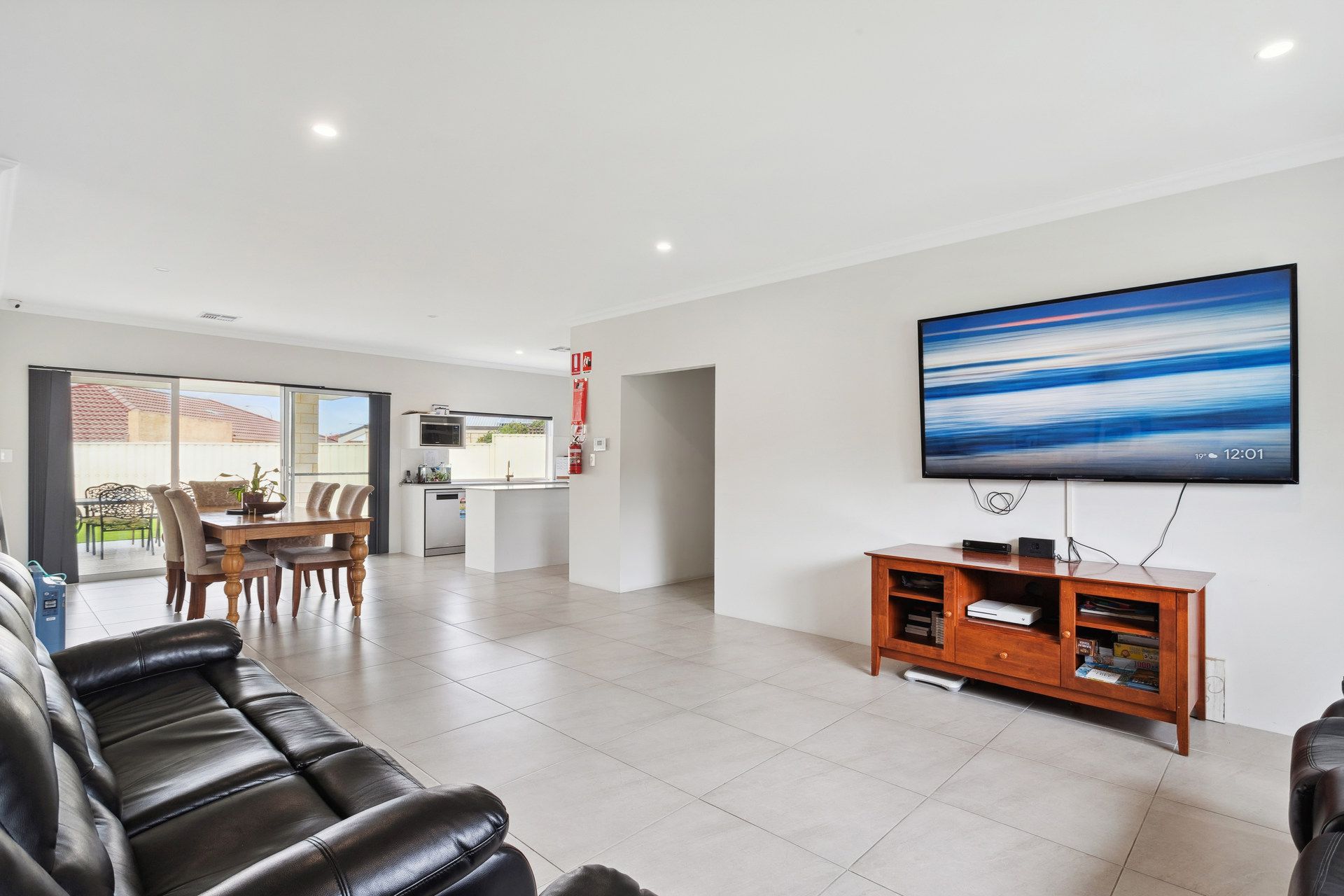 Lovely Shoalwater SIL — Home image 8