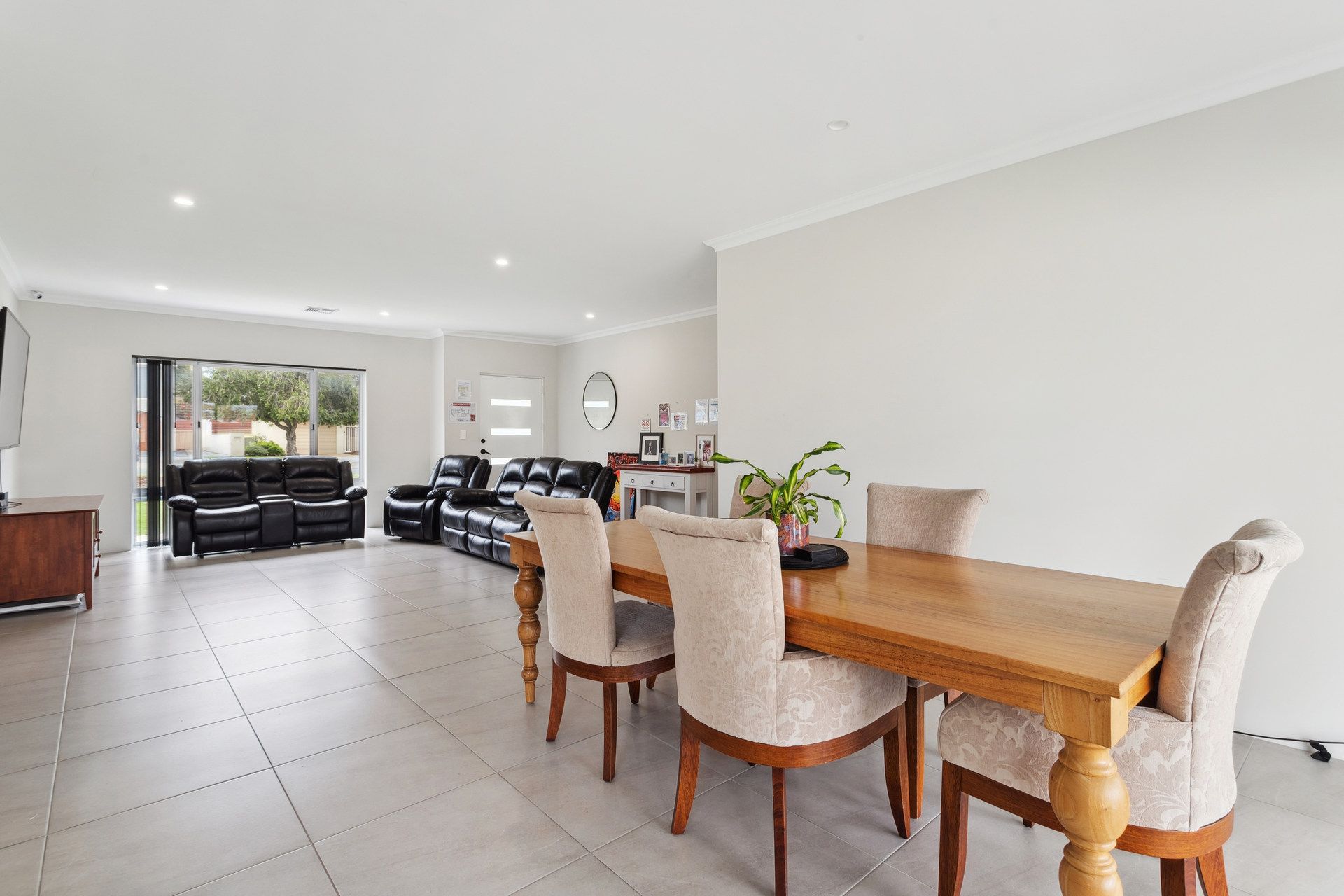 Lovely Shoalwater SIL — Home image 10