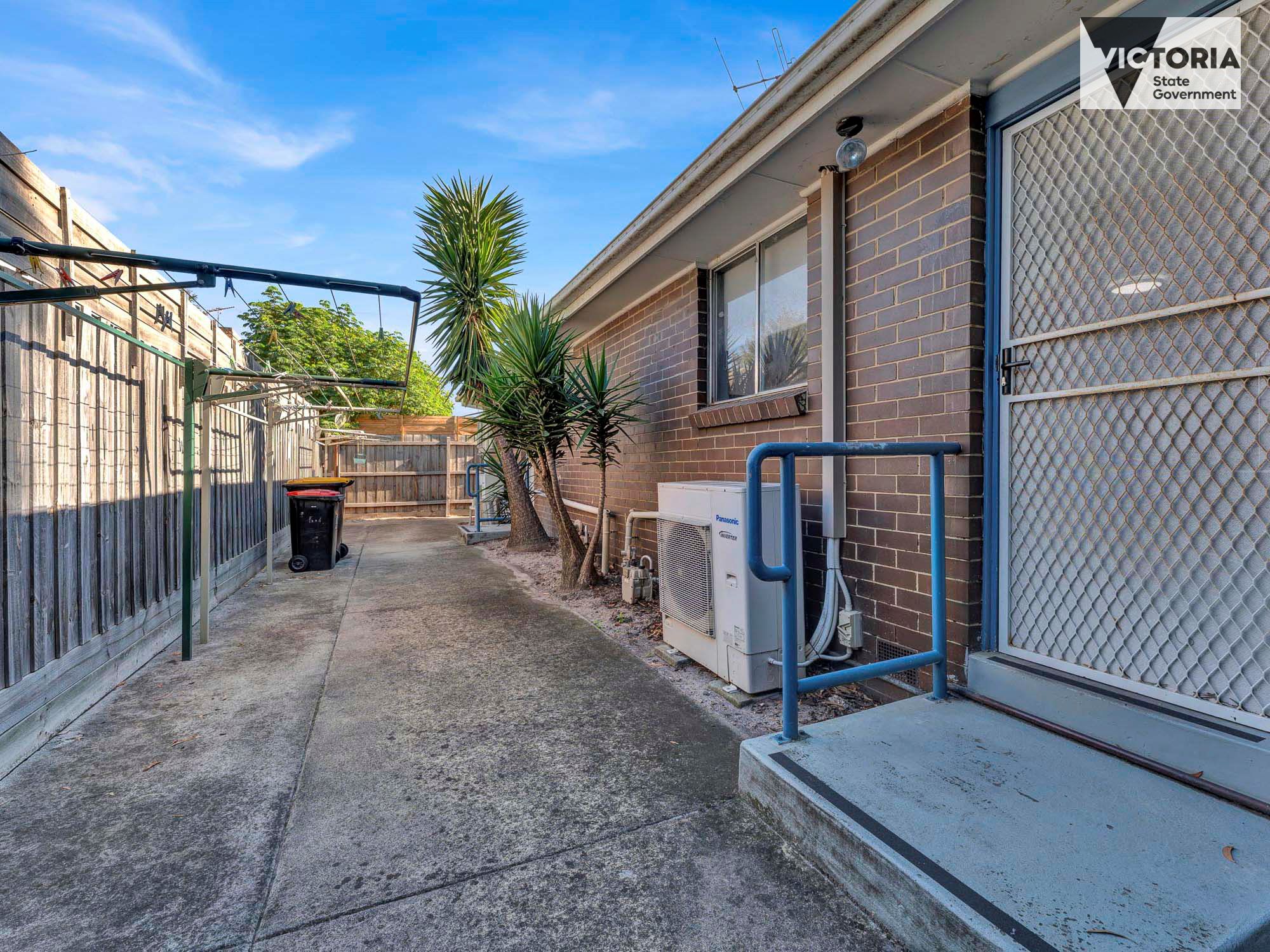 Close to the beach, shops and everything you need! — Home image 9