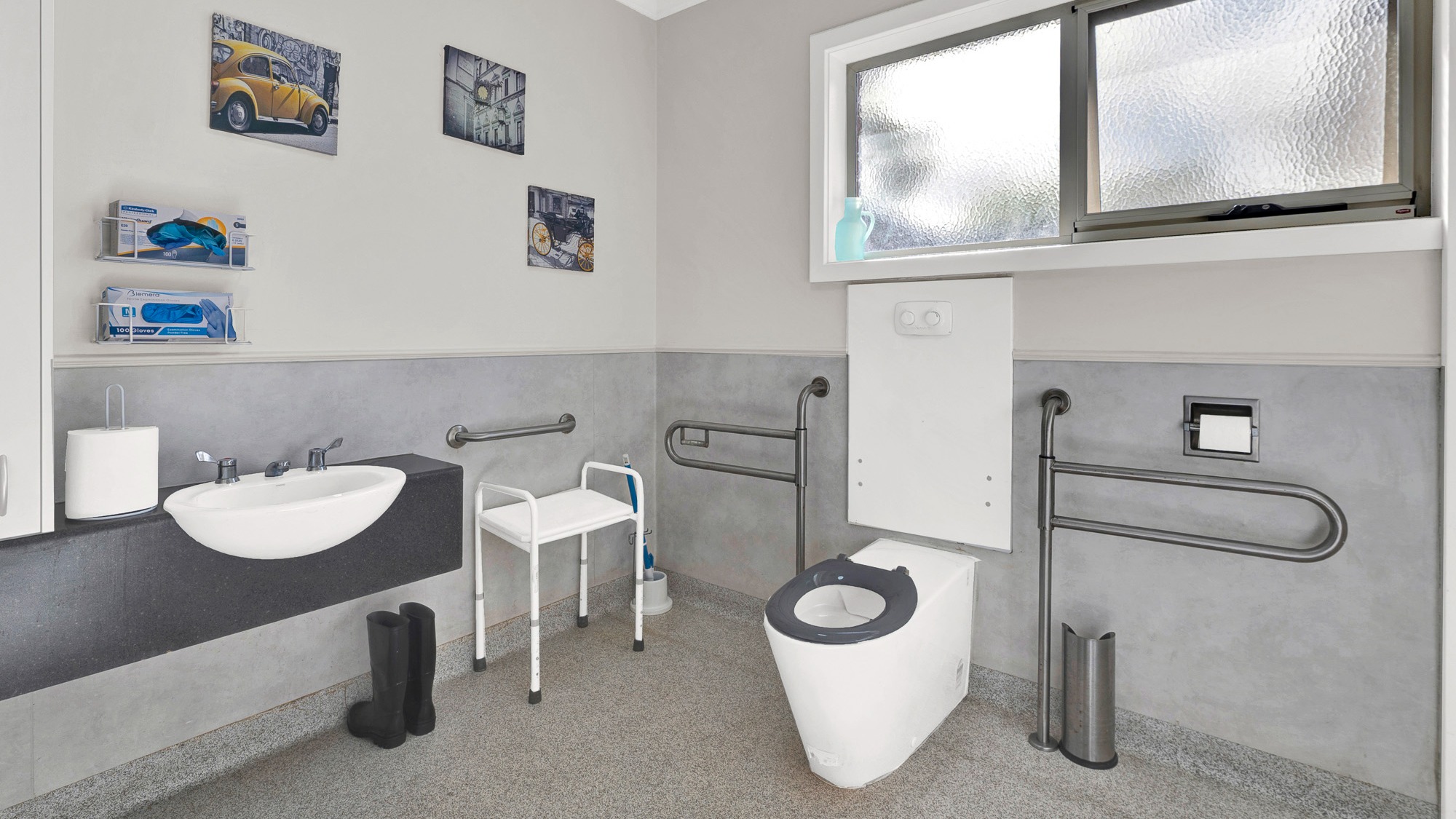 Fully accessible property in Mount Waverley — Home image 7