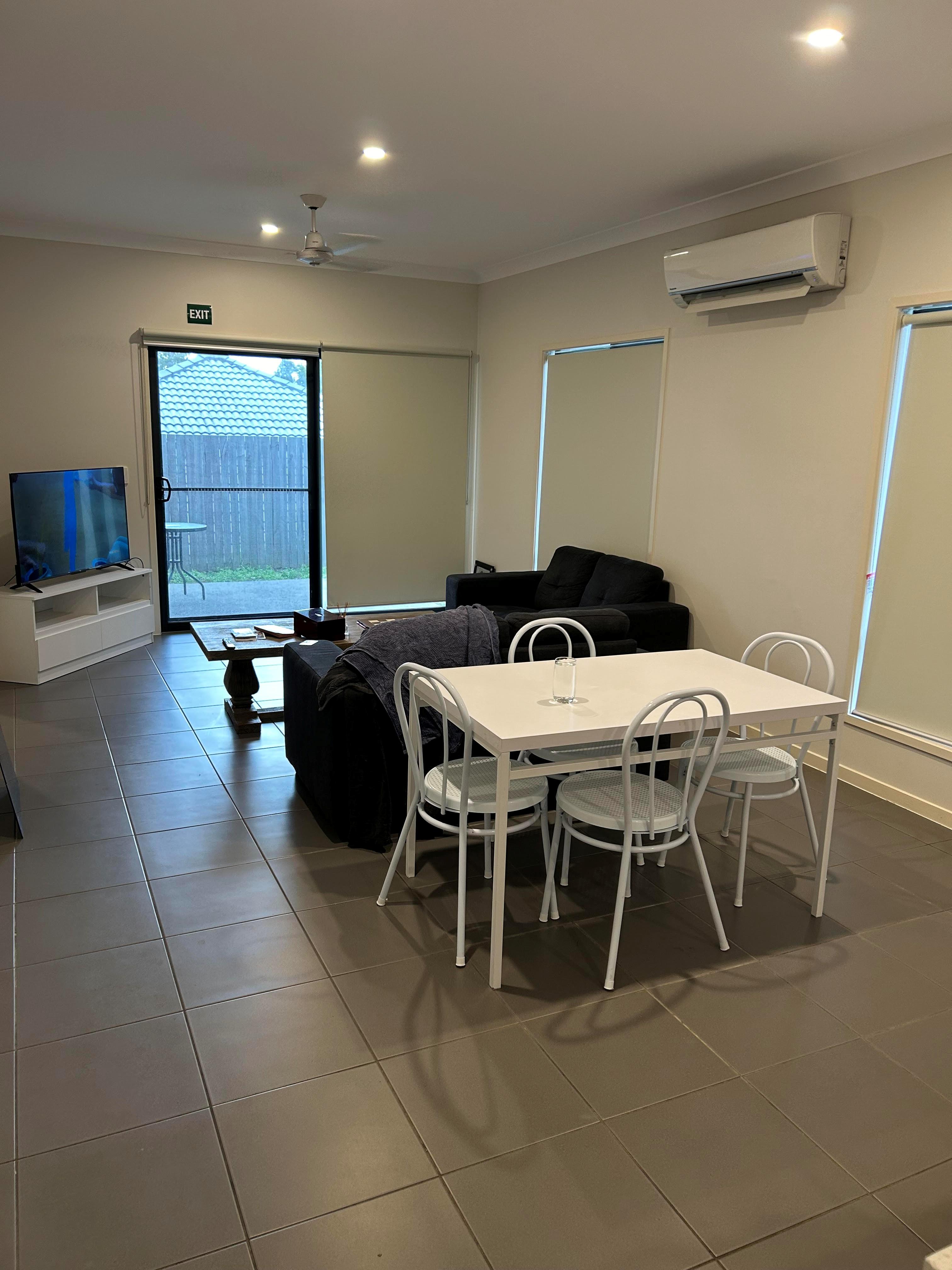 SIL - Pimpama on the Gold Coast — Home image 4