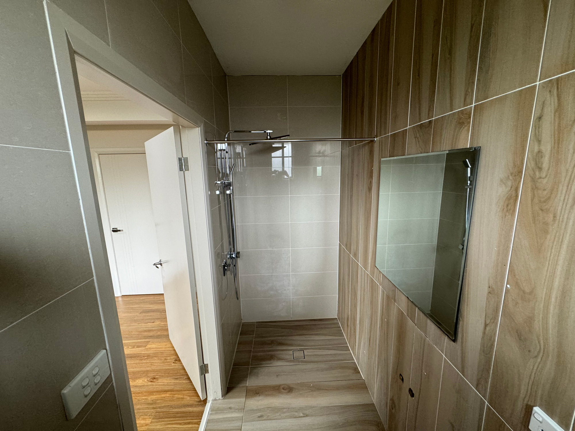 The Ponds / Kellyville - 4 Bed 3 Bath - NEW SIL Home — Home image 5