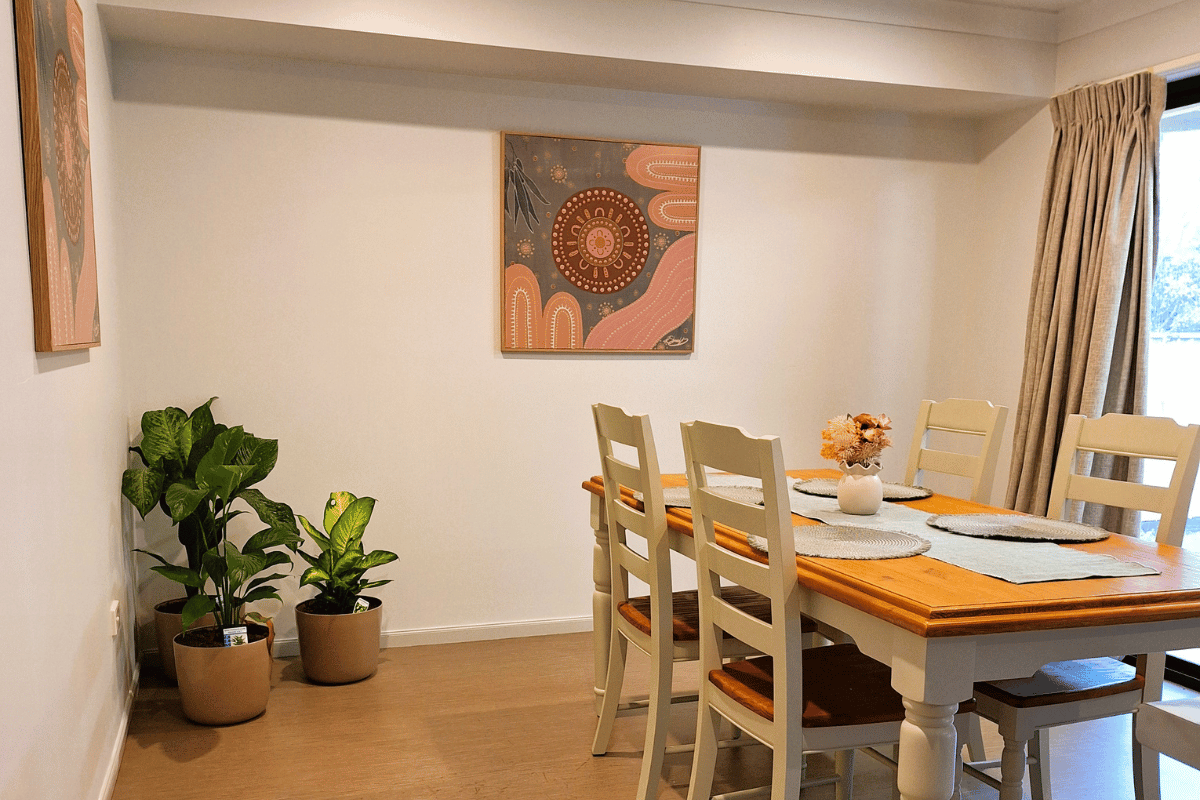 Experience a peaceful home tucked away in a suburban street near Nowra — Home image 3