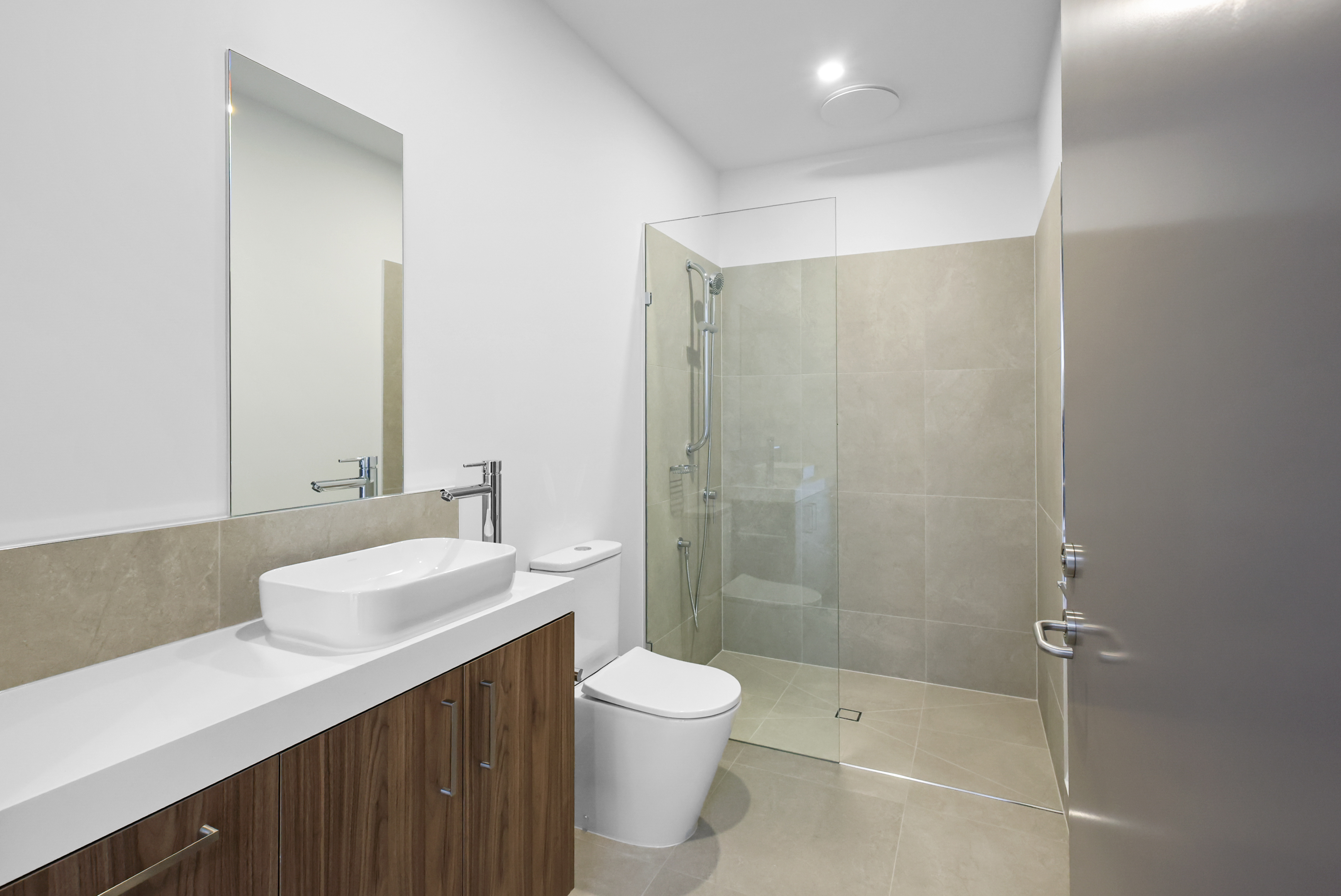 Luxury HPS Living in Cranbourne — Home image 12
