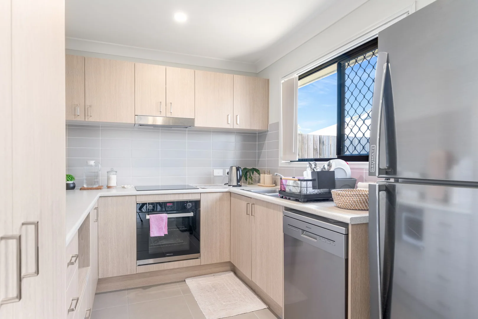 Duplex - SIL 3 Bed, 2 Bathroom at Marsden — Home image 5