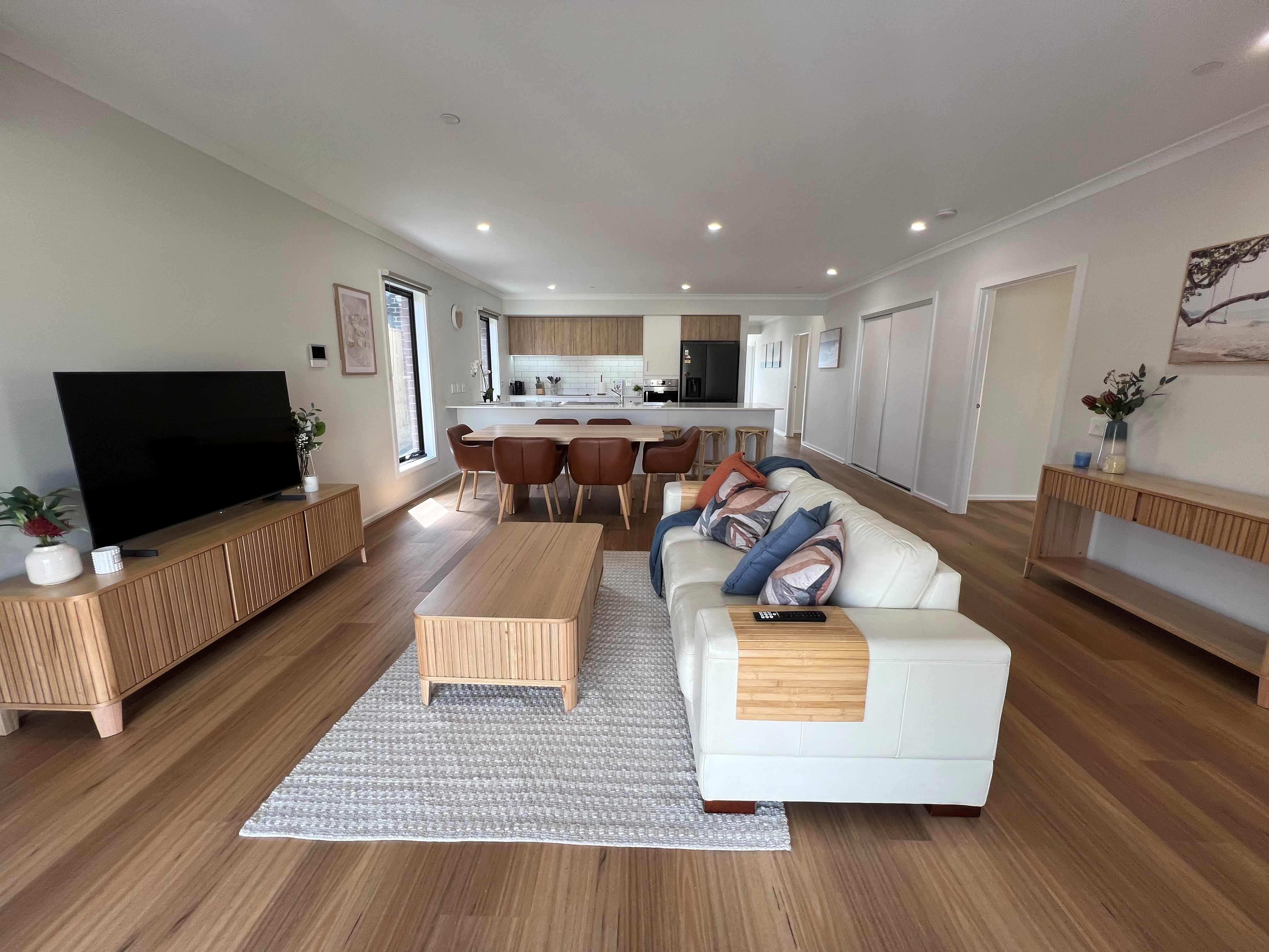 Modern HPS SDA Home in Sunshine West — Home image 4
