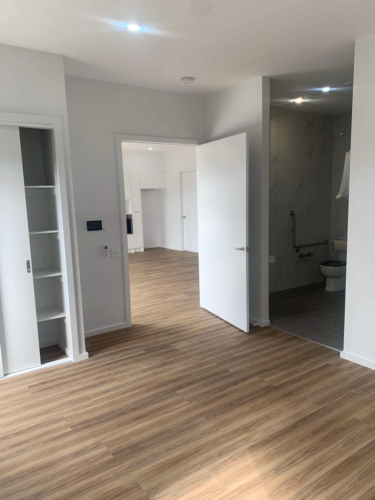 Donnybrook — Home image 3