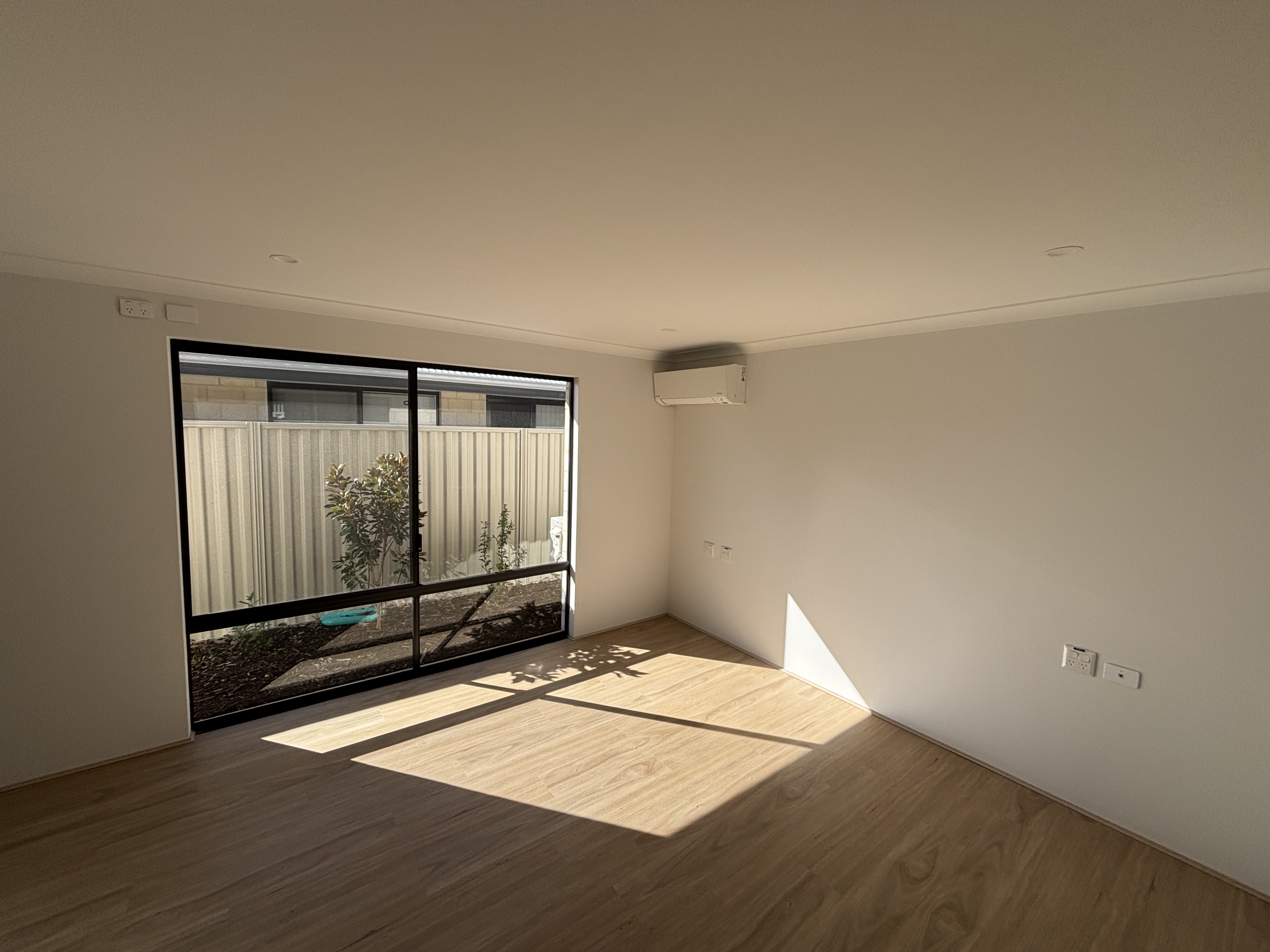 Hilbert SDA House — Home image 9