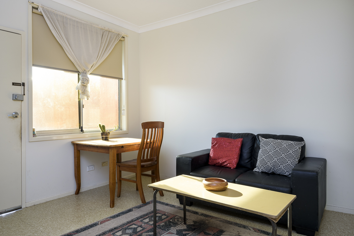 Generously-sized, self-contained bedroom within the heart of New Lambton — Home image 4