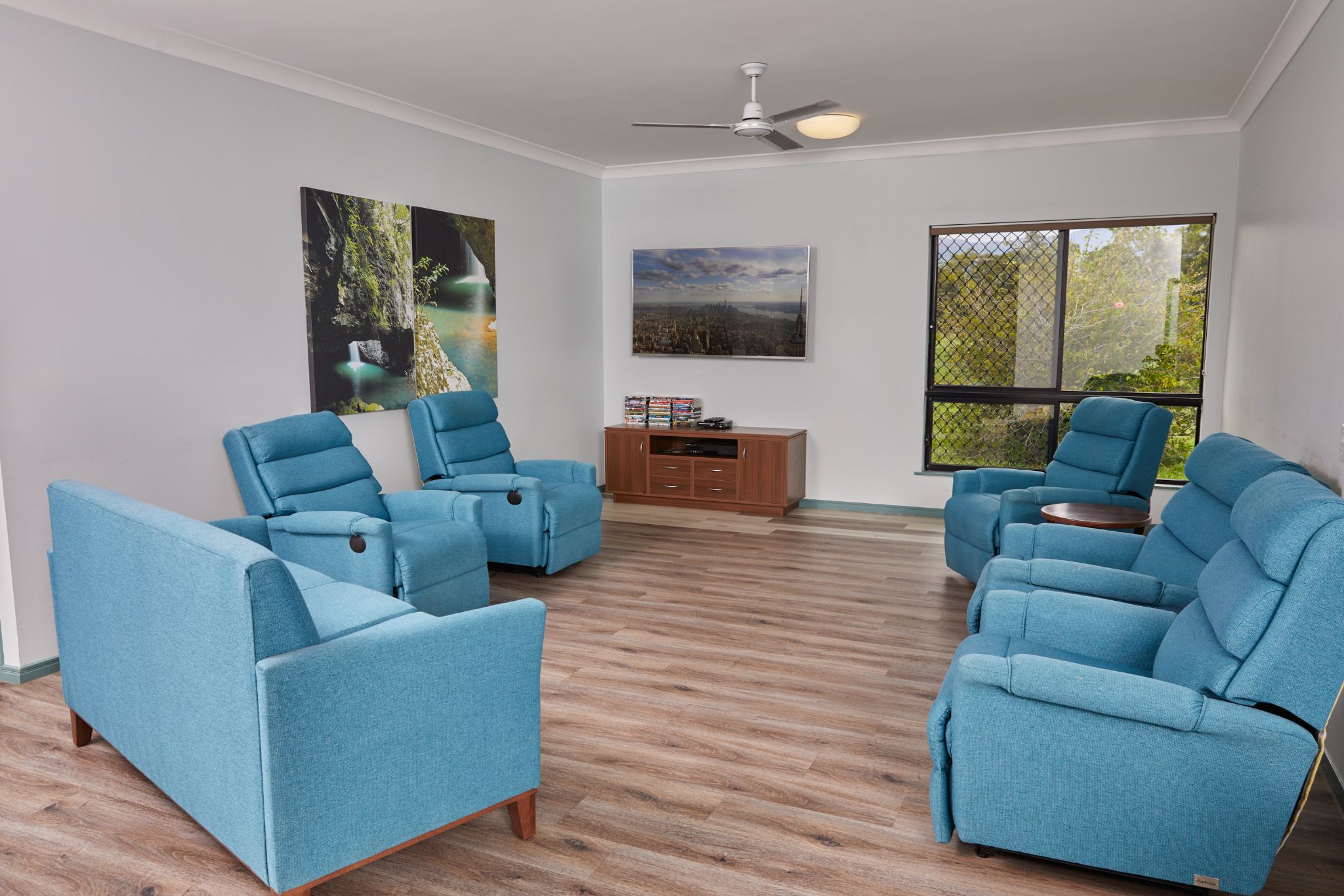 St John's YLV Nikanor House — Home image 7