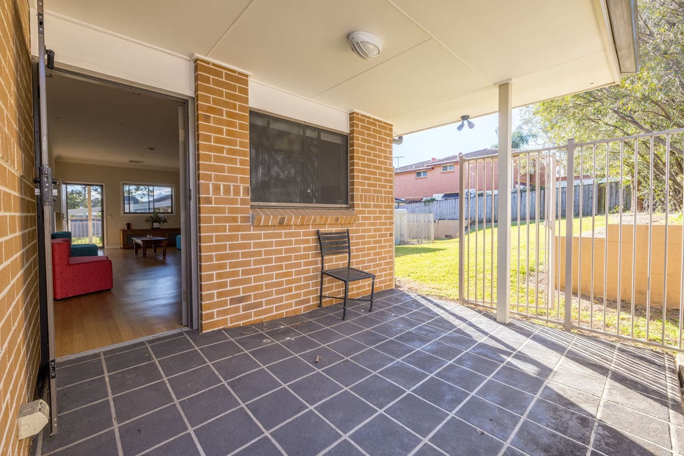 Modern Villa on a quiet street in Ryde — Home image 5