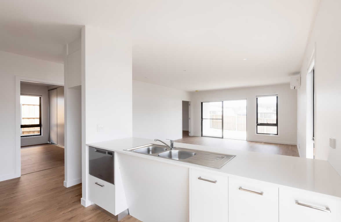Old Beach, New Life: SDA in Old Beach — Home image 5