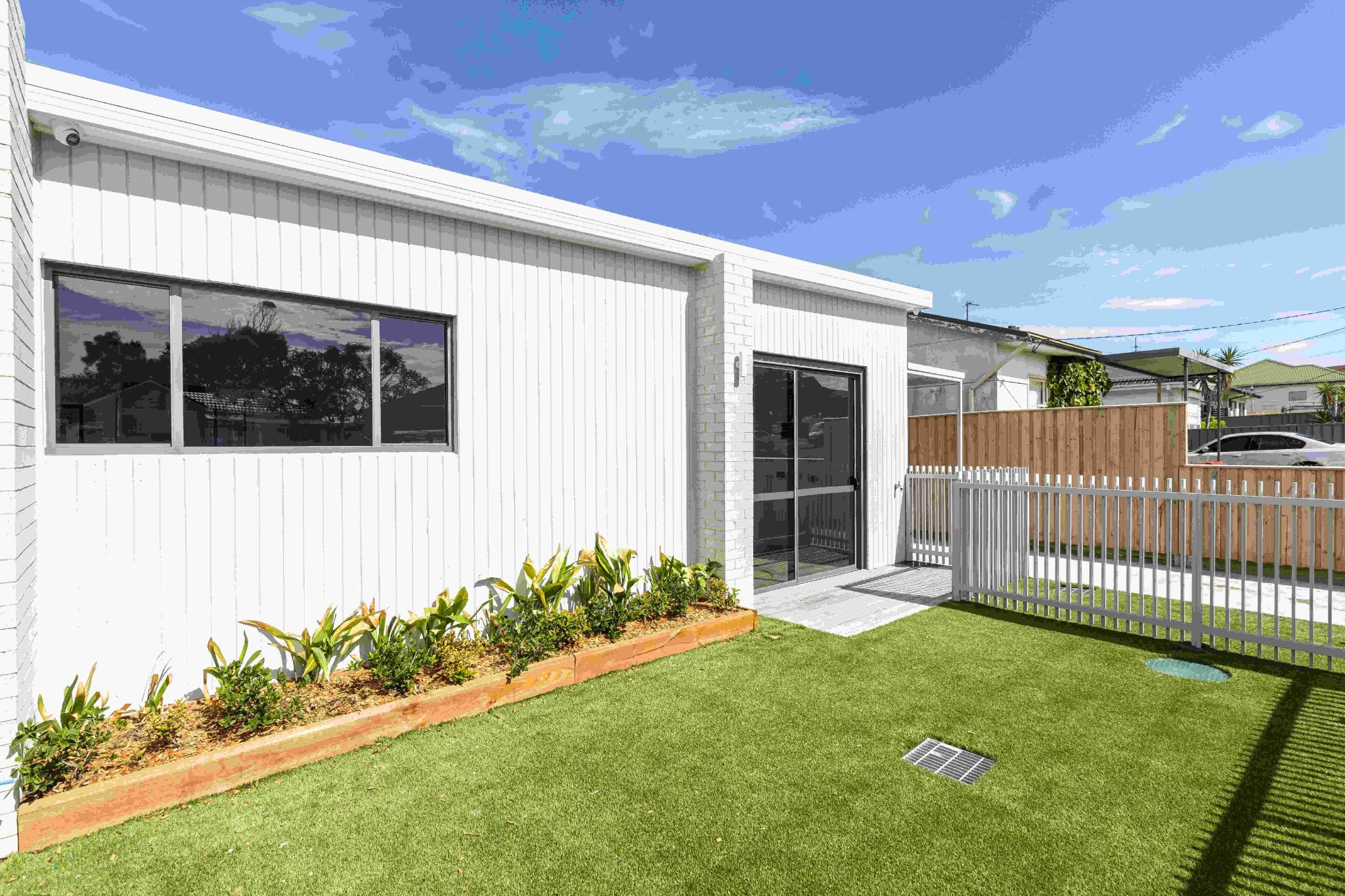 Spacious High Physical Support one resident villa in TOUKLEY NSW! — Home image 3