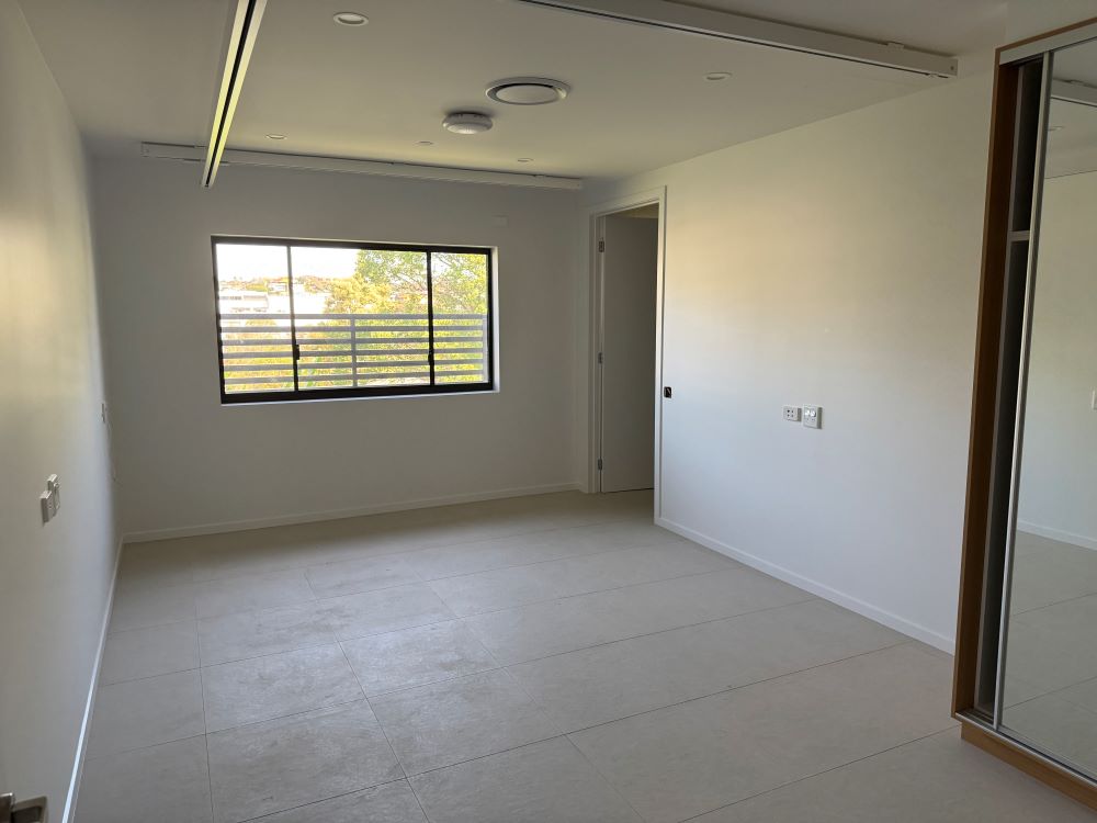 High Physical Support Apartment, Coorparoo — Home image 4