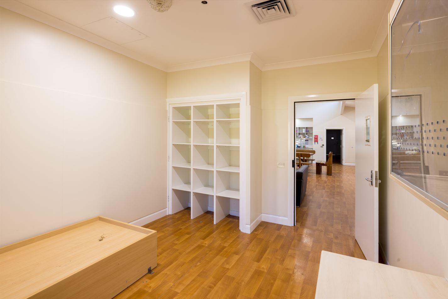 Accessible and Spacious Living with 2 Vacancies at Rossmore — Home image 3