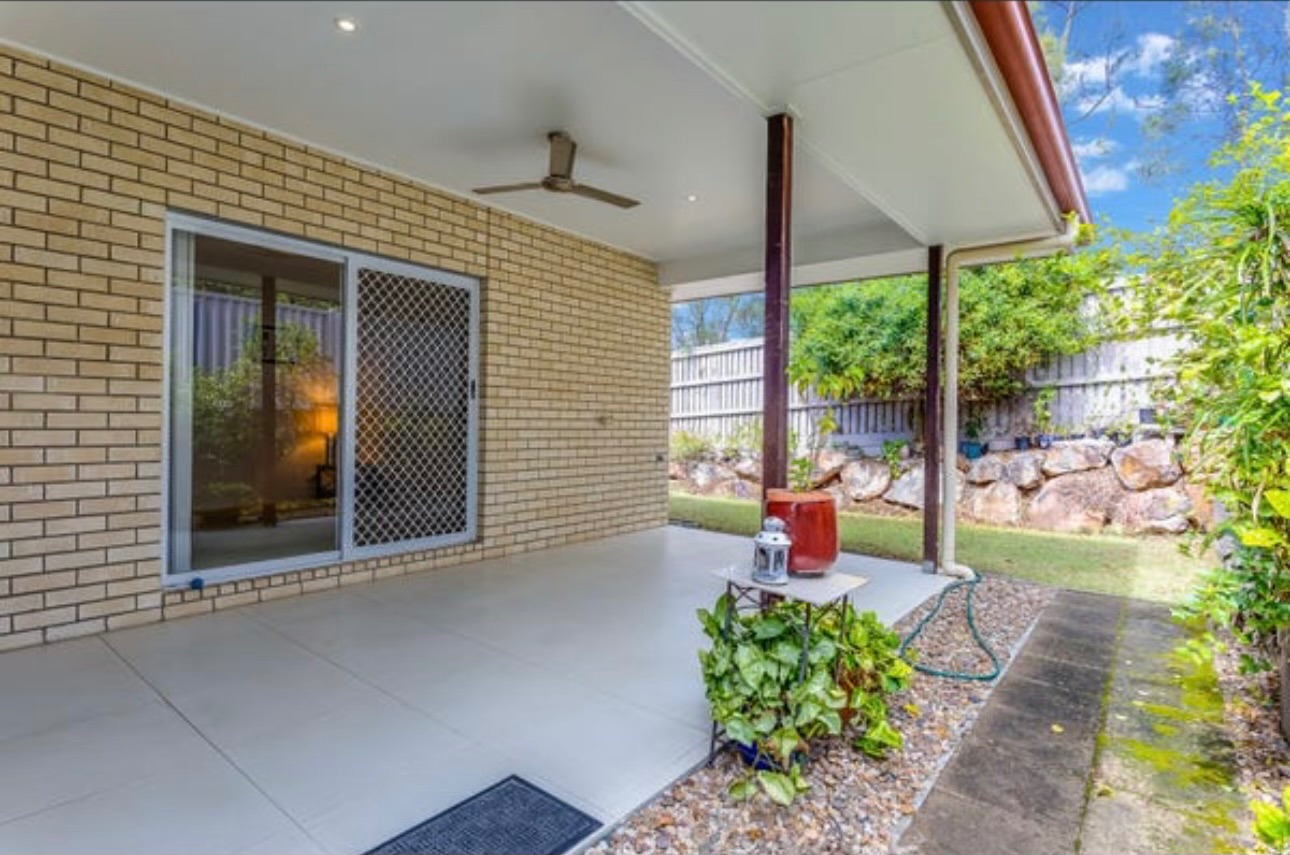 Bedroom with ensuite, aircon and undercover parking awaits you! — Home image 10