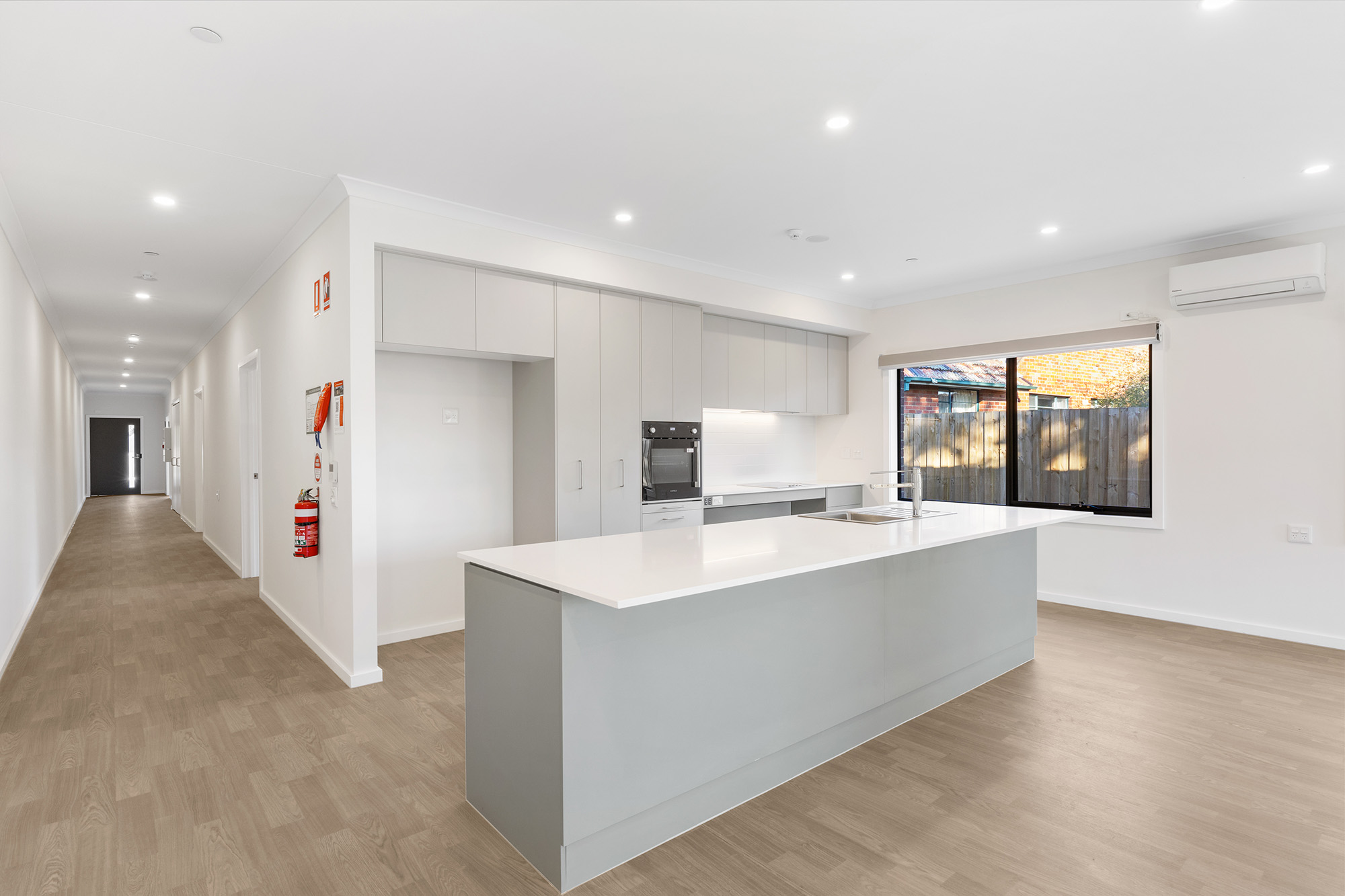 Choose spacious living with this bayside HPS haven in Moorabbin! — Home image 17