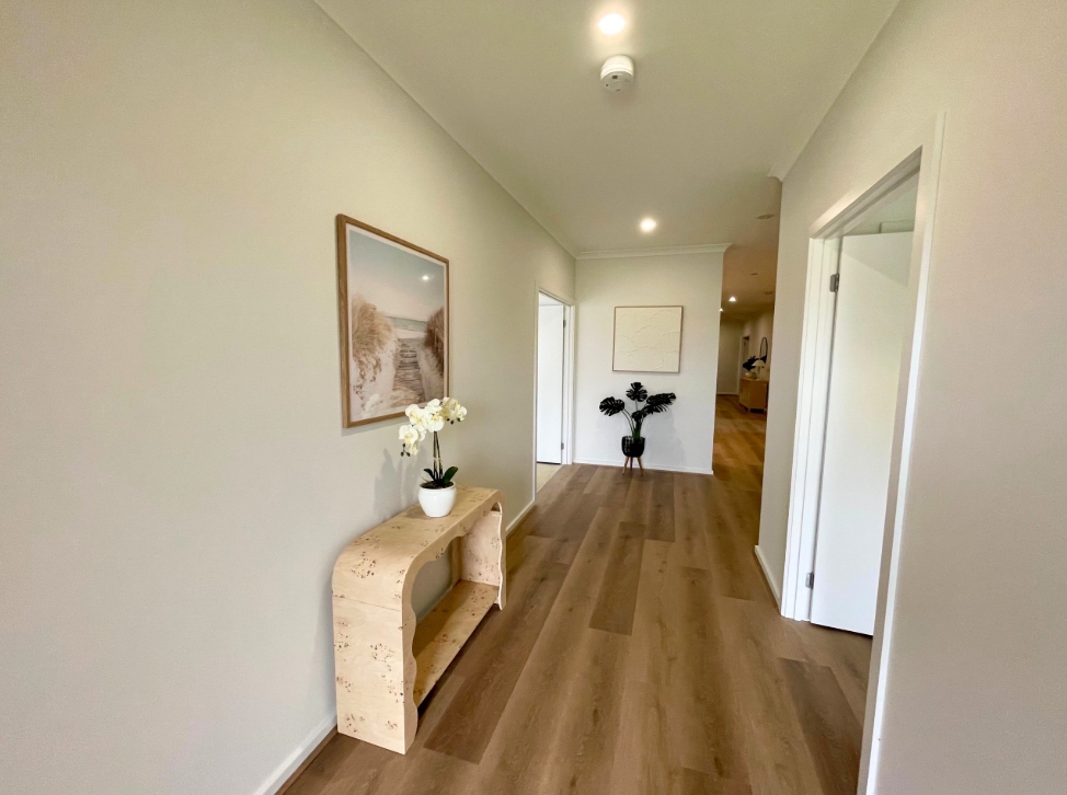Horomidis-HPS-Charlemont-VIC — Home image 2