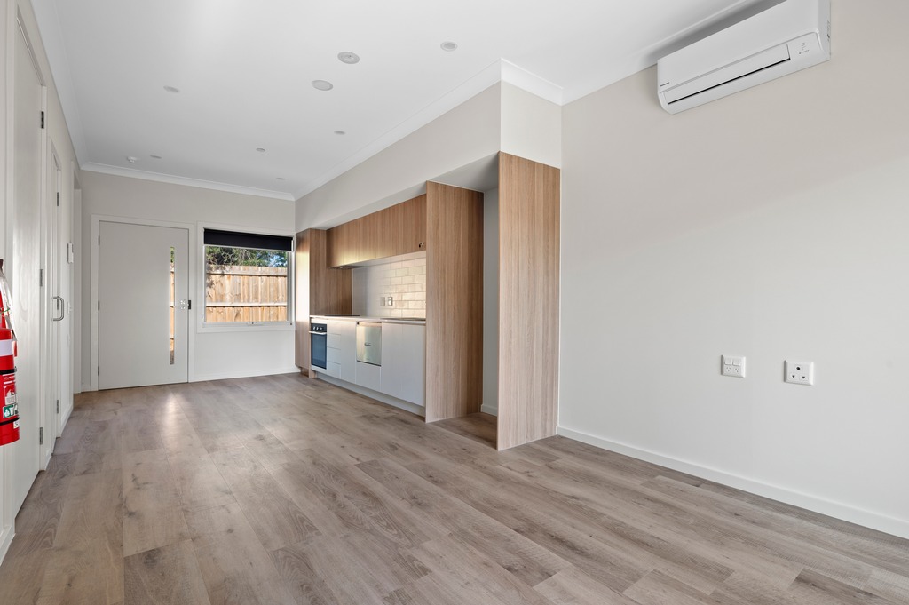 Noble Park (Smith Street) — Home image 23