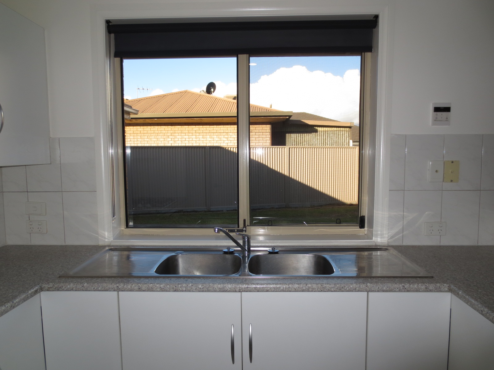 Lovely Ferryden Park Home - join two other males 1:3 SIL — Home image 3