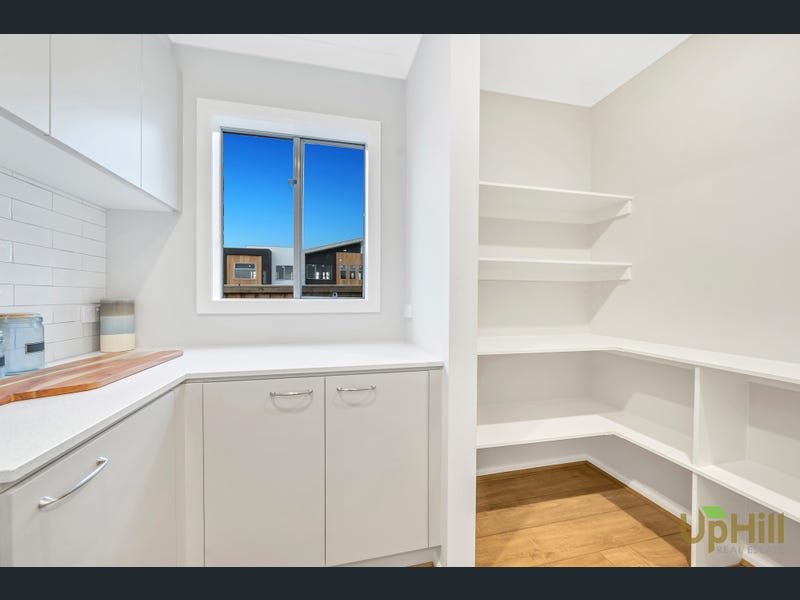 30 Greenwich Drive, Berwick 3806 — Home image 3