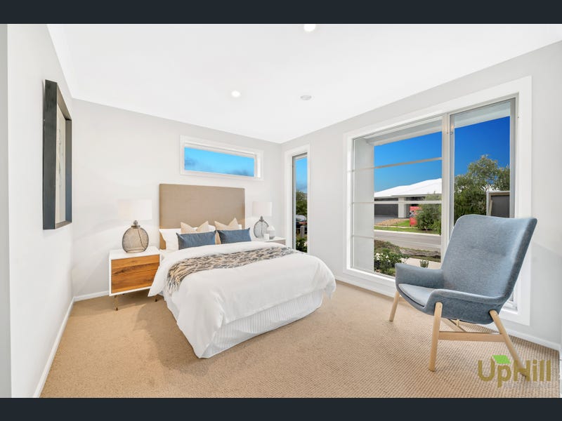 30 Greenwich Drive, Berwick 3806 — Home image 7