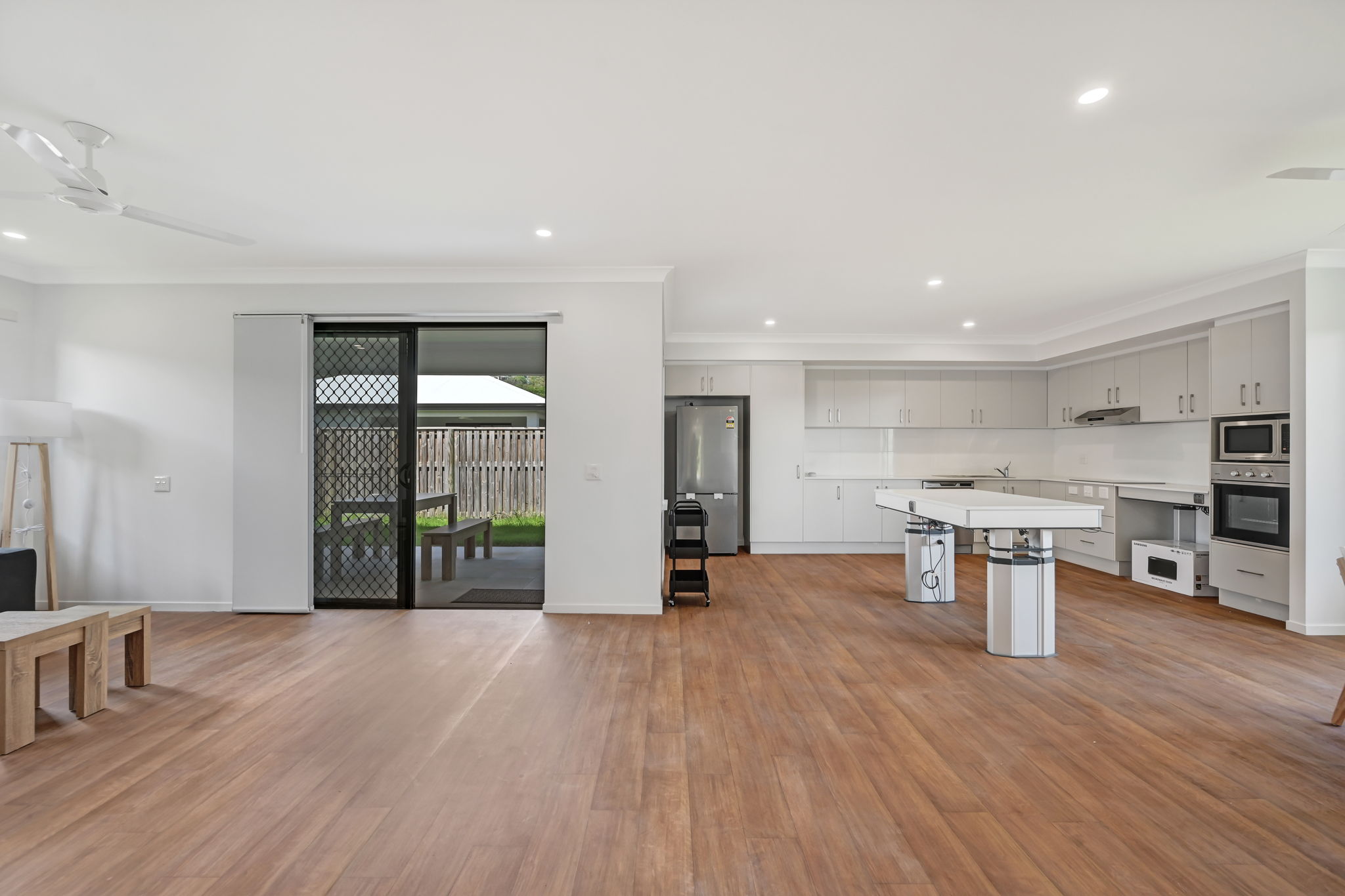 2 SDA Rooms + Media room + OOA, in Mount Louisa — Home image 4