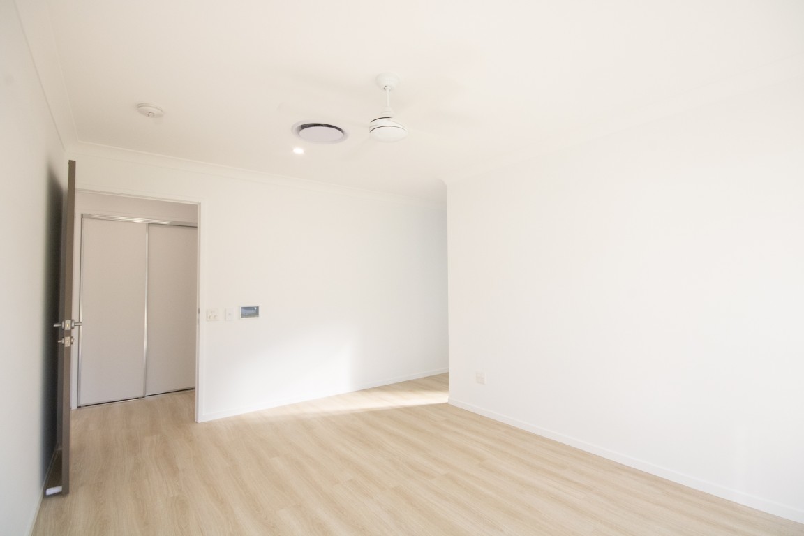 4 BR Improved Livability Home OOA- Torquay, Hervey Bay — Home image 2