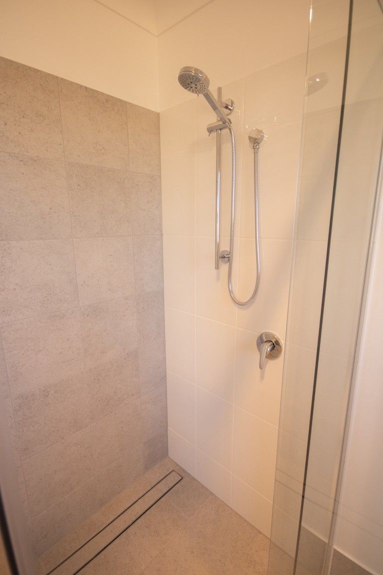4 BR Improved Livability Home OOA- Torquay, Hervey Bay — Home image 2