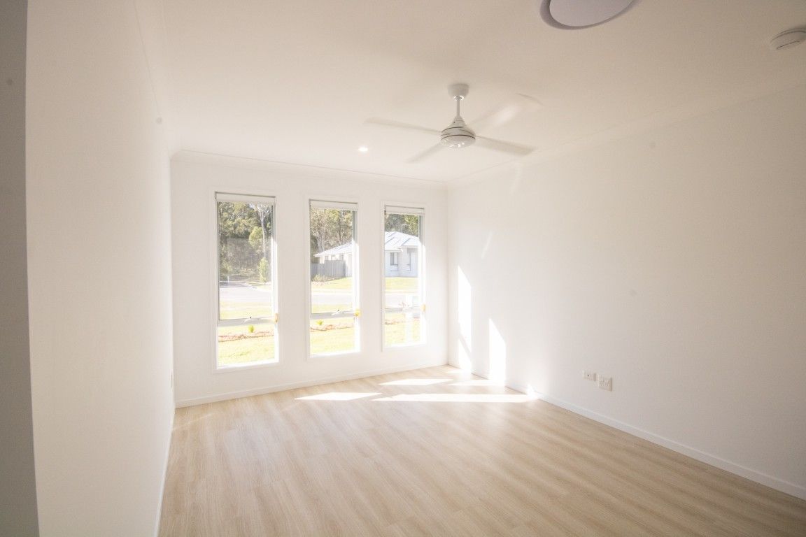 4 BR Improved Livability Home OOA- Torquay, Hervey Bay — Home image 15