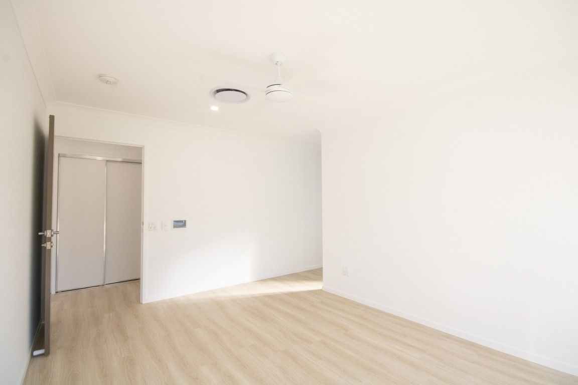 4 BR Improved Livability Home OOA- Torquay, Hervey Bay — Home image 18